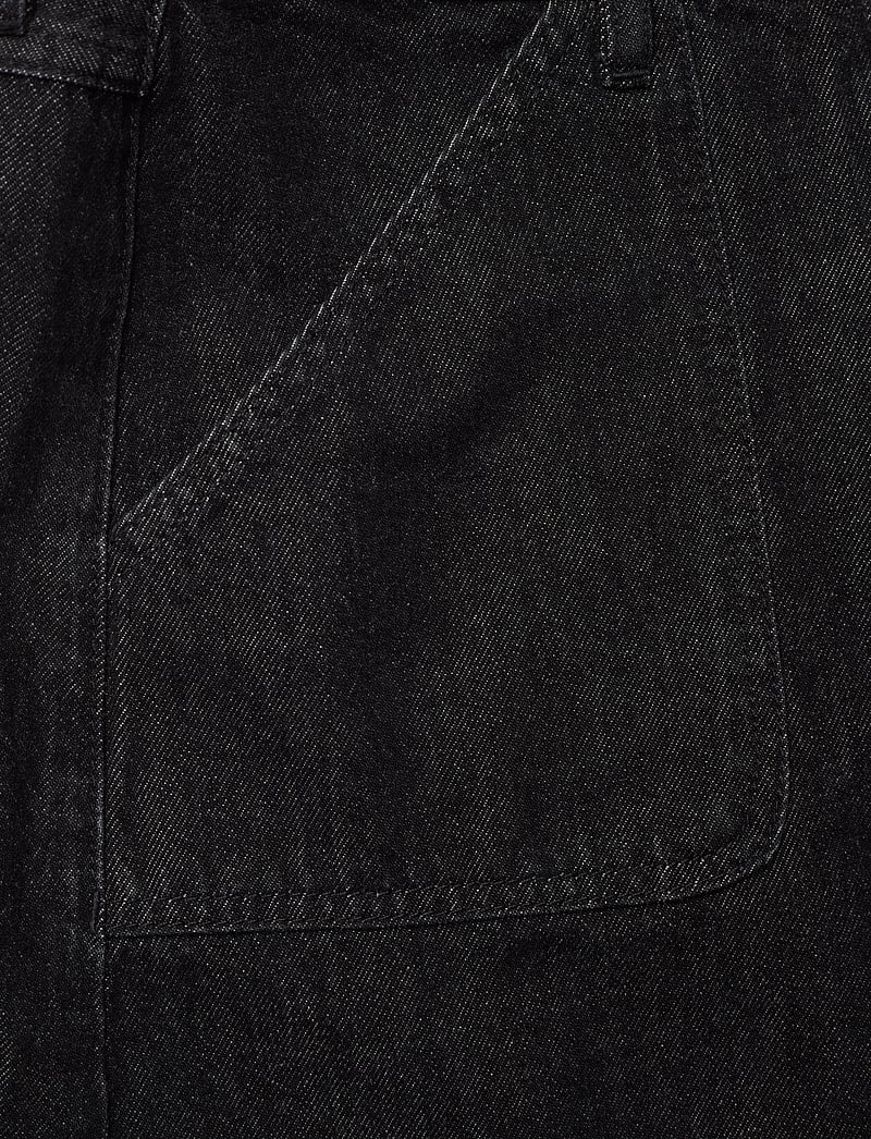 Filippa K - Patch Pocket Mini Skirt - black wash - 2