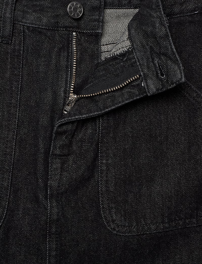 Filippa K - Patch Pocket Mini Skirt - black wash - 3