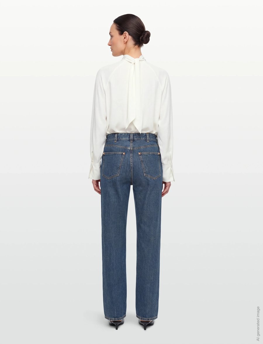 Filippa K - High Waisted Cropped Jeans - straight jeans - washed mid blue - 4