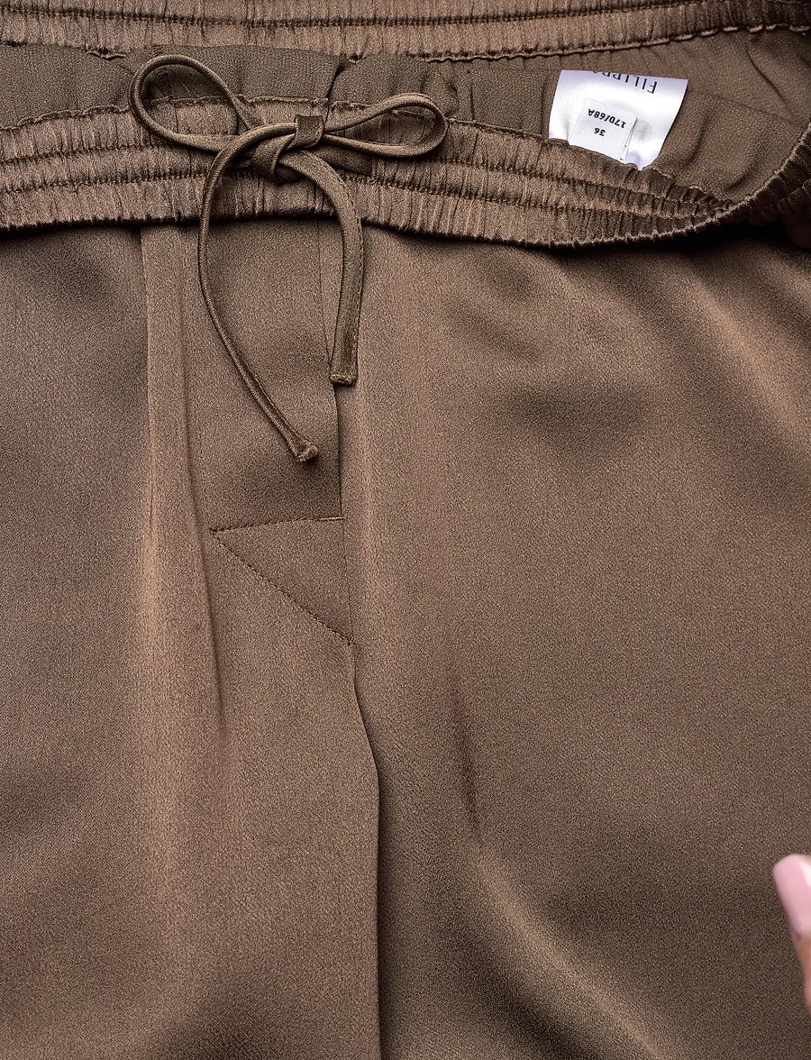 Filippa K - Nova Trousers - hosen mit weitem bein - oak brown - 5