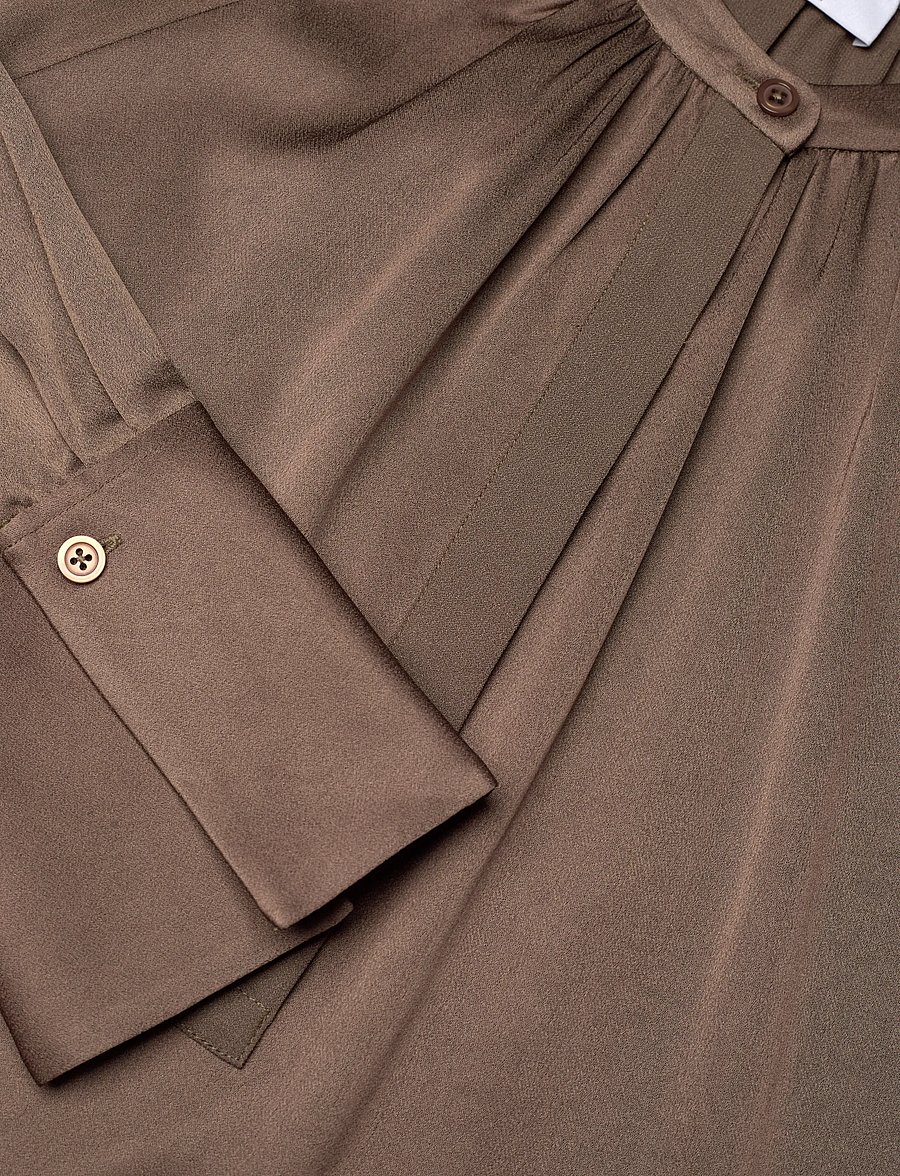 Filippa K - Gathered Raglan Dress - oak brown - 3