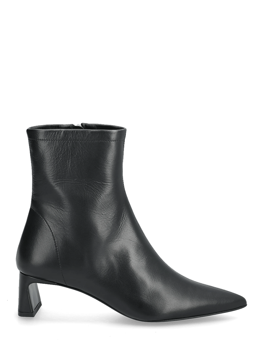 Filippa K - Kitten Heel Ankle Bootie - heeled ankle boots - black - 1