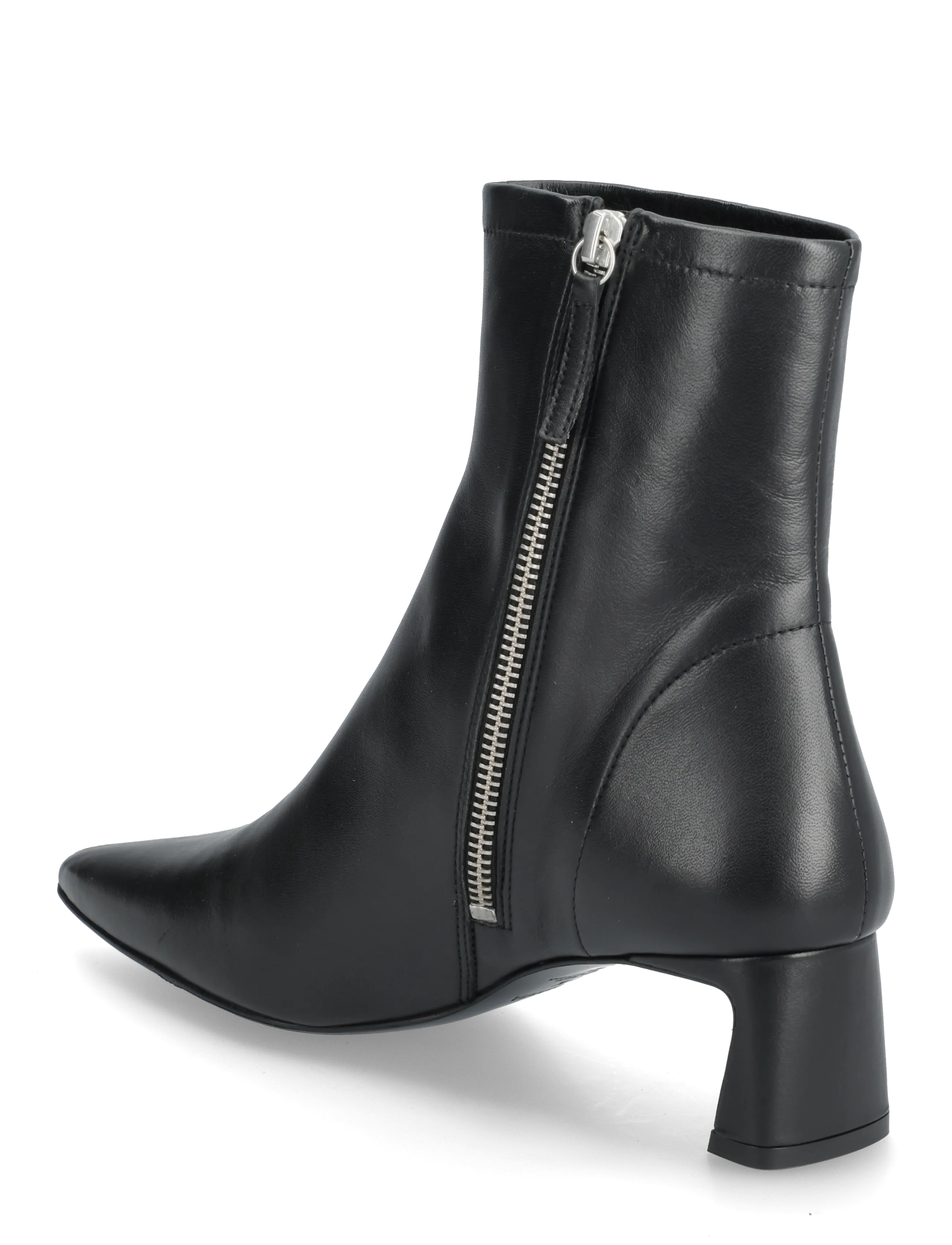 Filippa K - Kitten Heel Ankle Bootie - høj hæl - black - 2