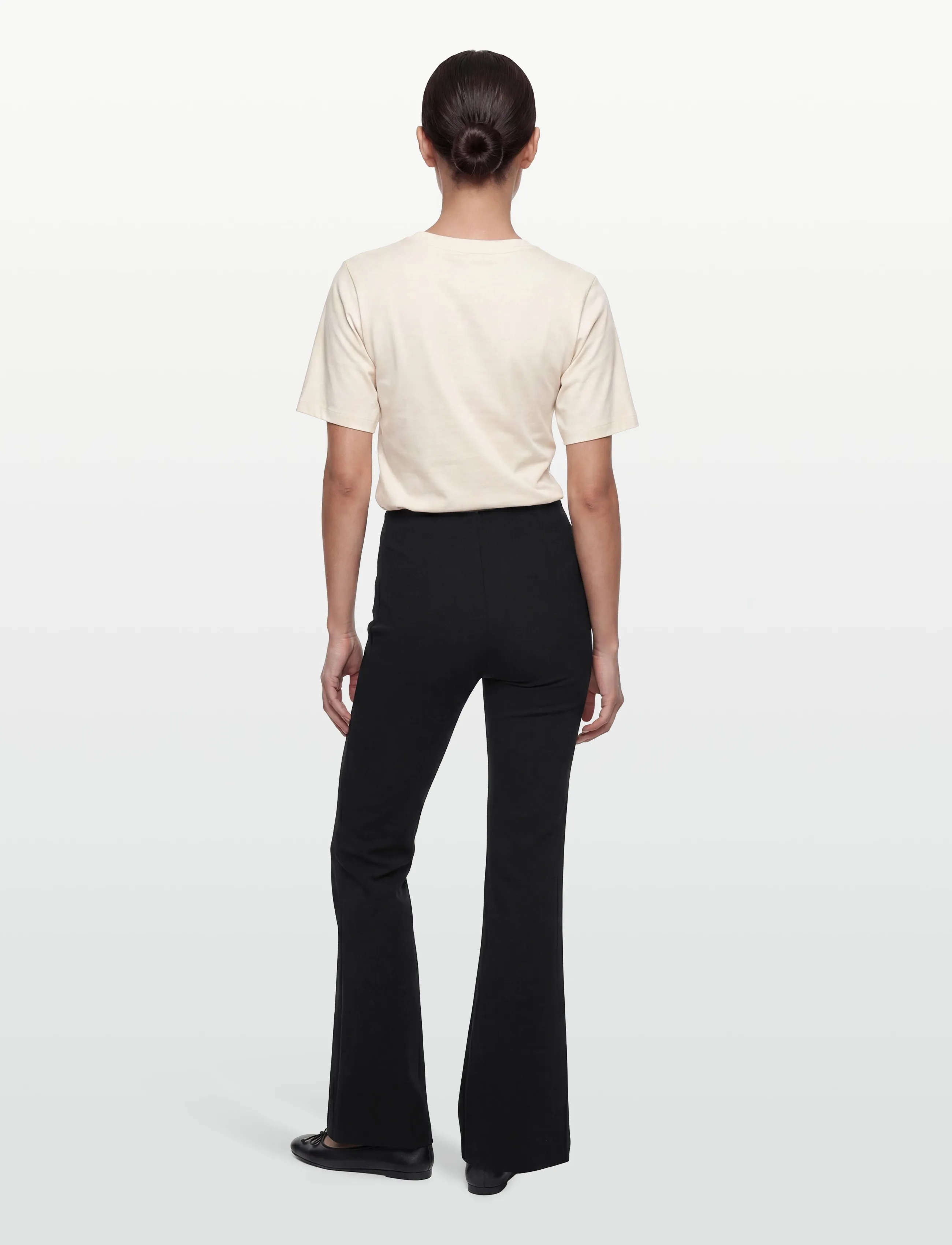 Filippa K Fiona Flare Trousers cargobyxor dam – bild 3