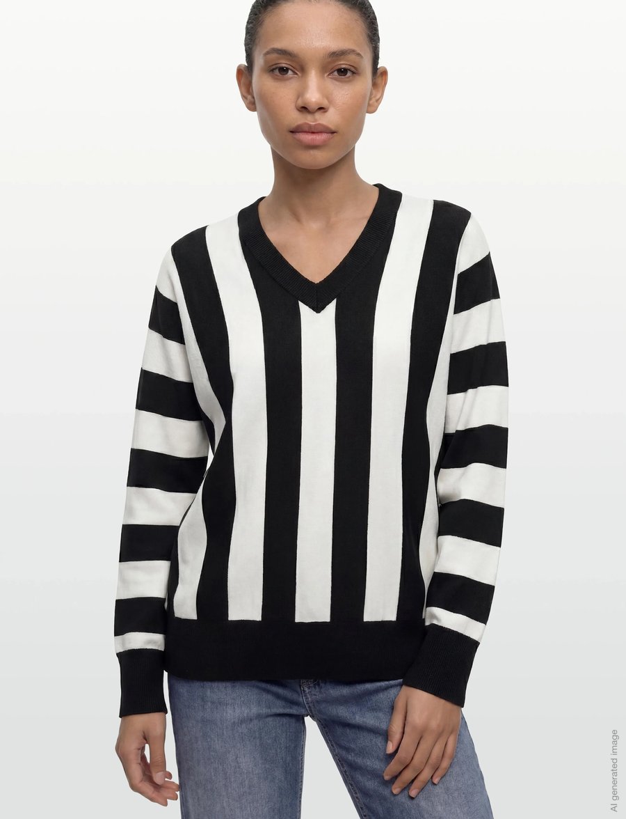 Filippa K - Batwing Sweater - pullover - black/white - 3