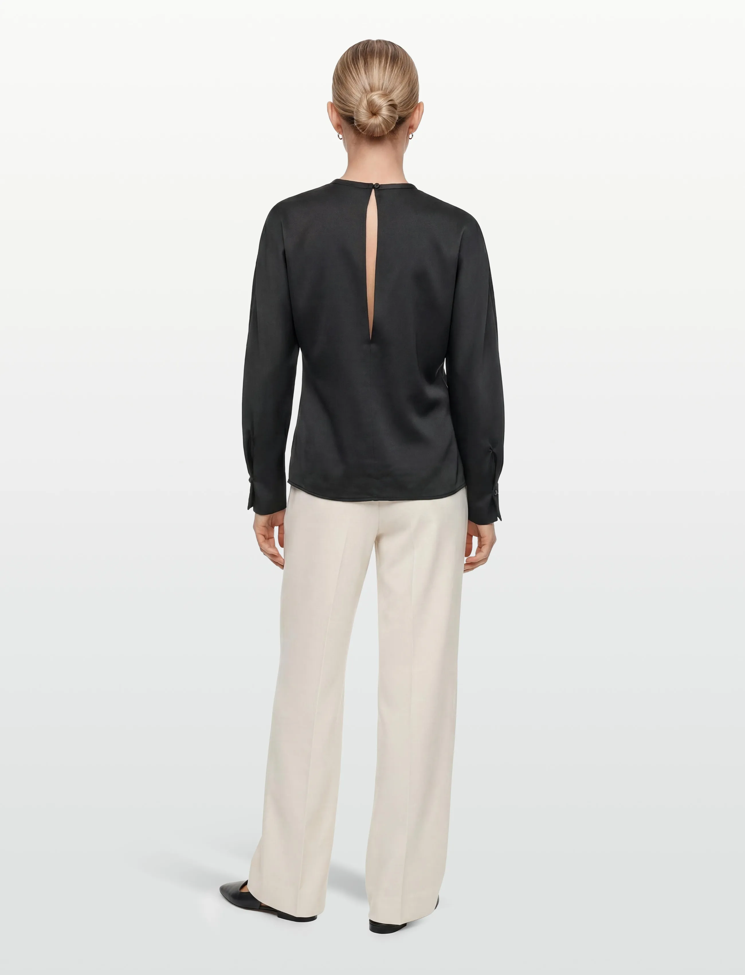 Filippa K - Batwing Top - langärmelige blusen - black - 4