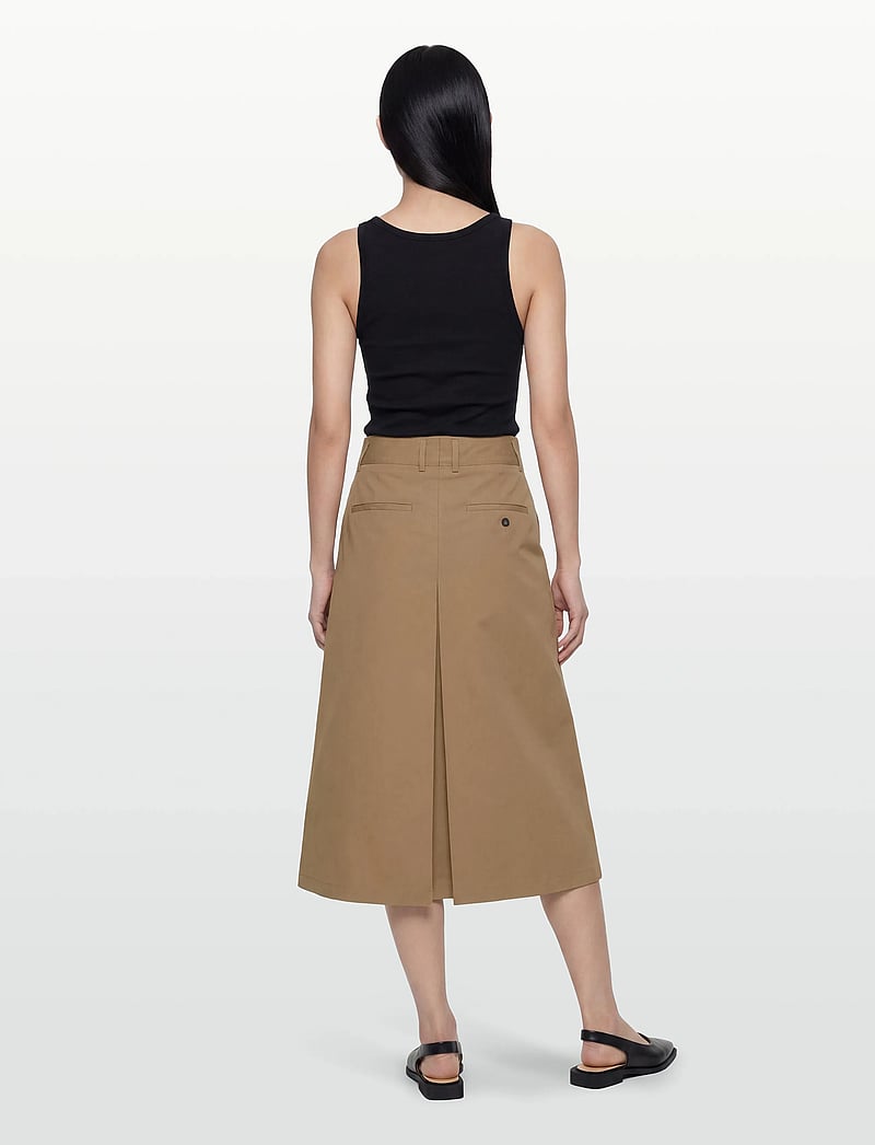 Filippa K - Box Pleat Skirt - midinederdele - taupe beige - 4