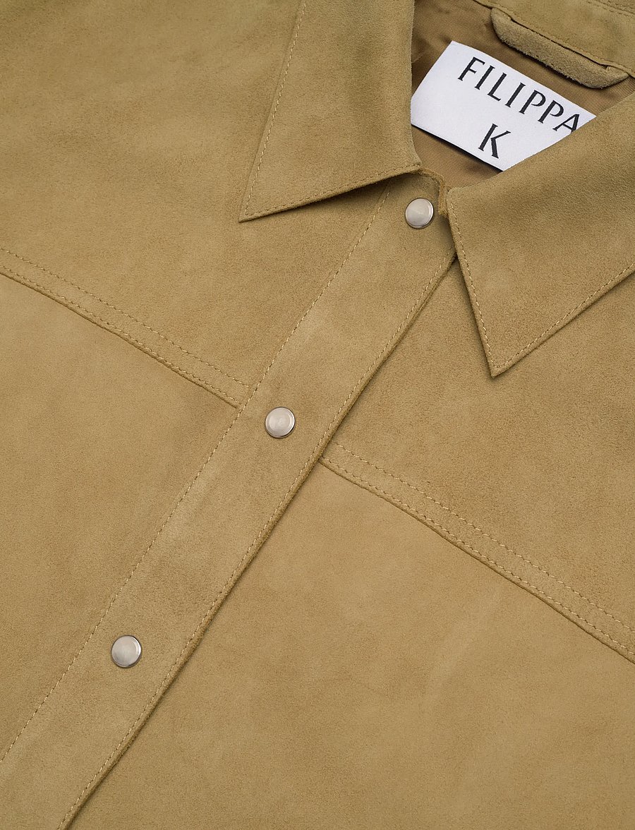 Filippa K - Suede Shirt Jacket - kurzärmlige hemden - desert khaki - 2