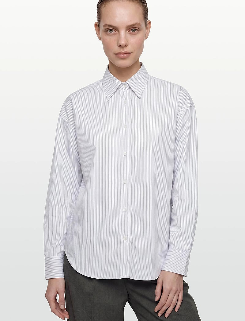 Filippa K - Hourglass Pinstripe Shirt - denimskjorter - white/ black pinstripe - 3