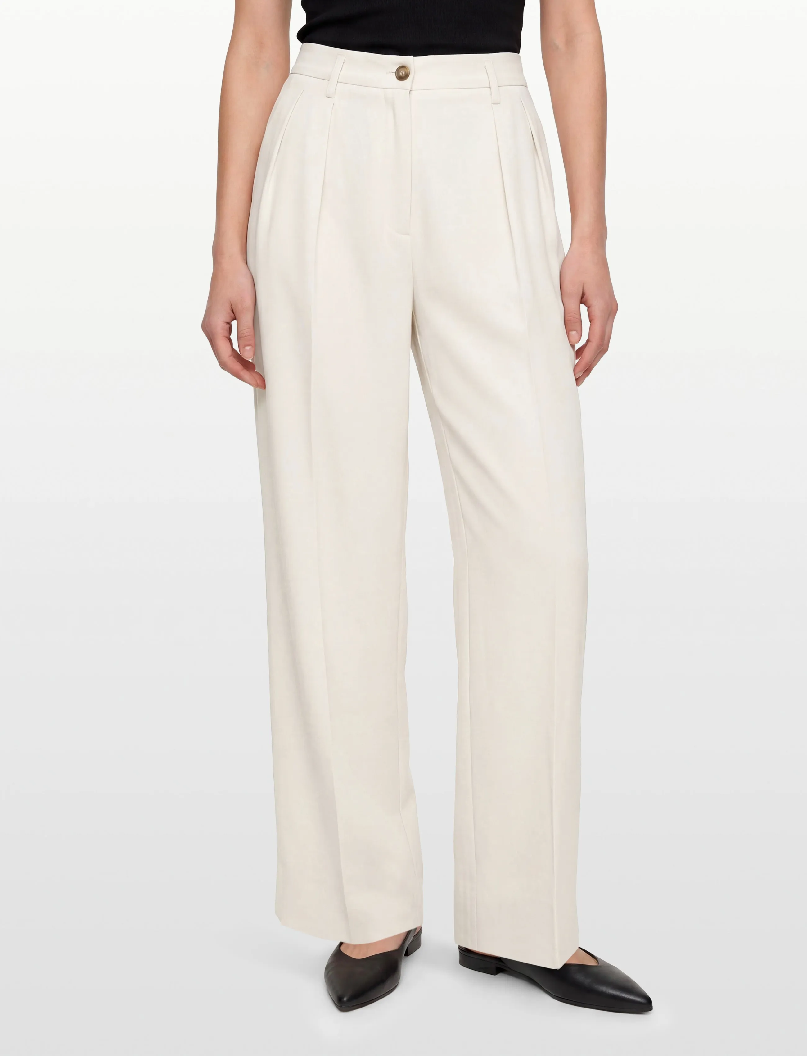 Filippa K - Paloma Draped Trousers - vida byxor - ivory - 3