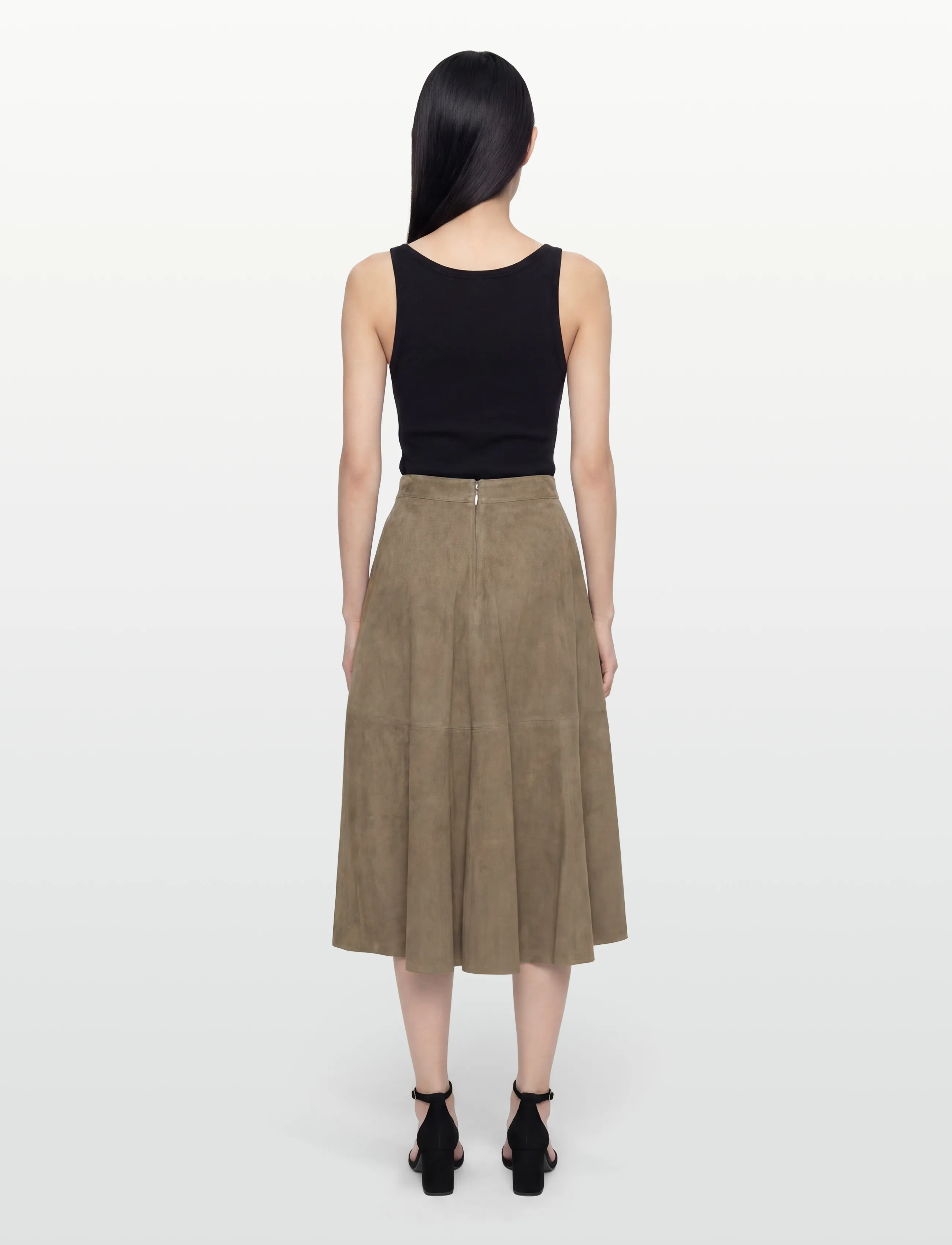 Filippa K - Suede Flared Skirt - skinnkjolar - olive green - 4