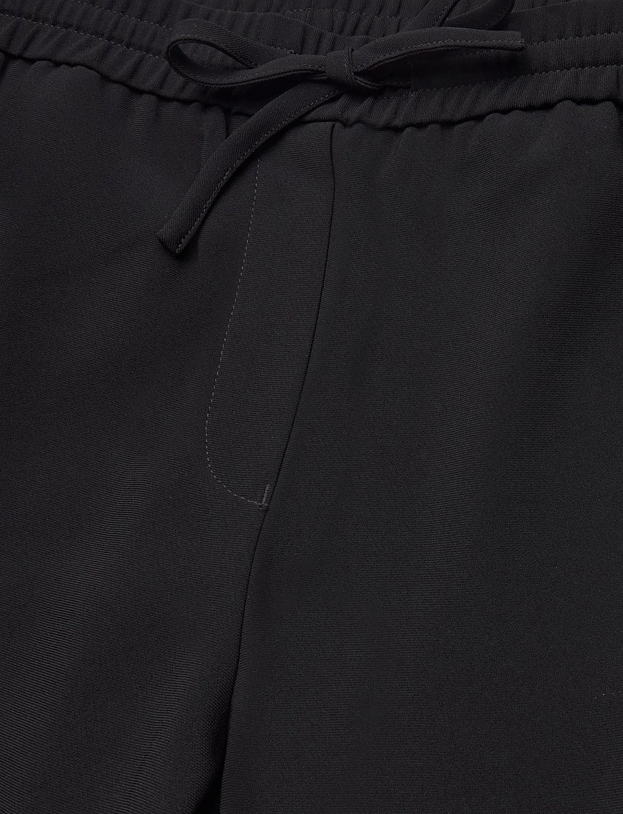 Filippa K - Teo Drapey Trousers - laia säärega püksid - black - 2