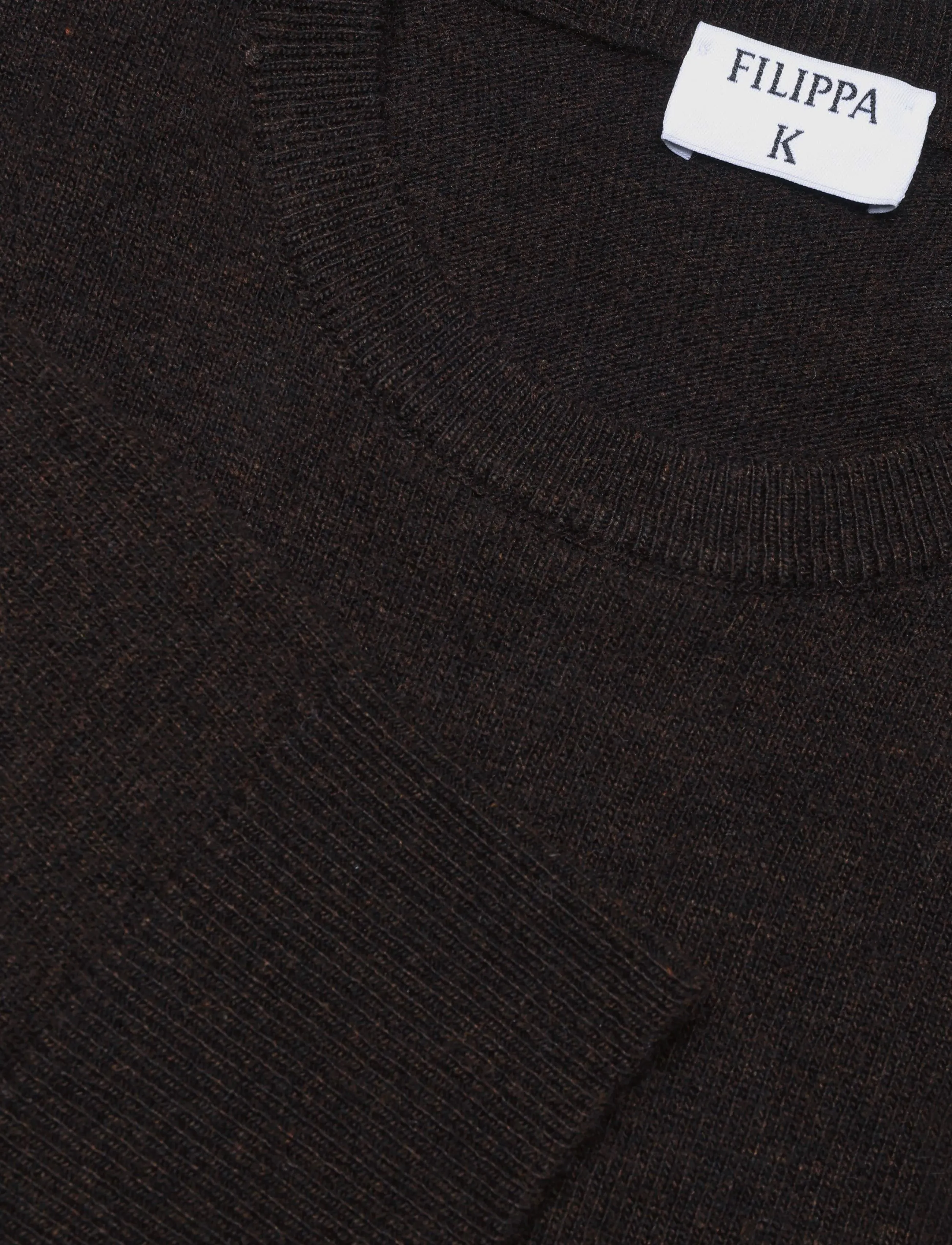 Filippa K - Soft Wool Crewneck Sweater - dark chocolate - 2