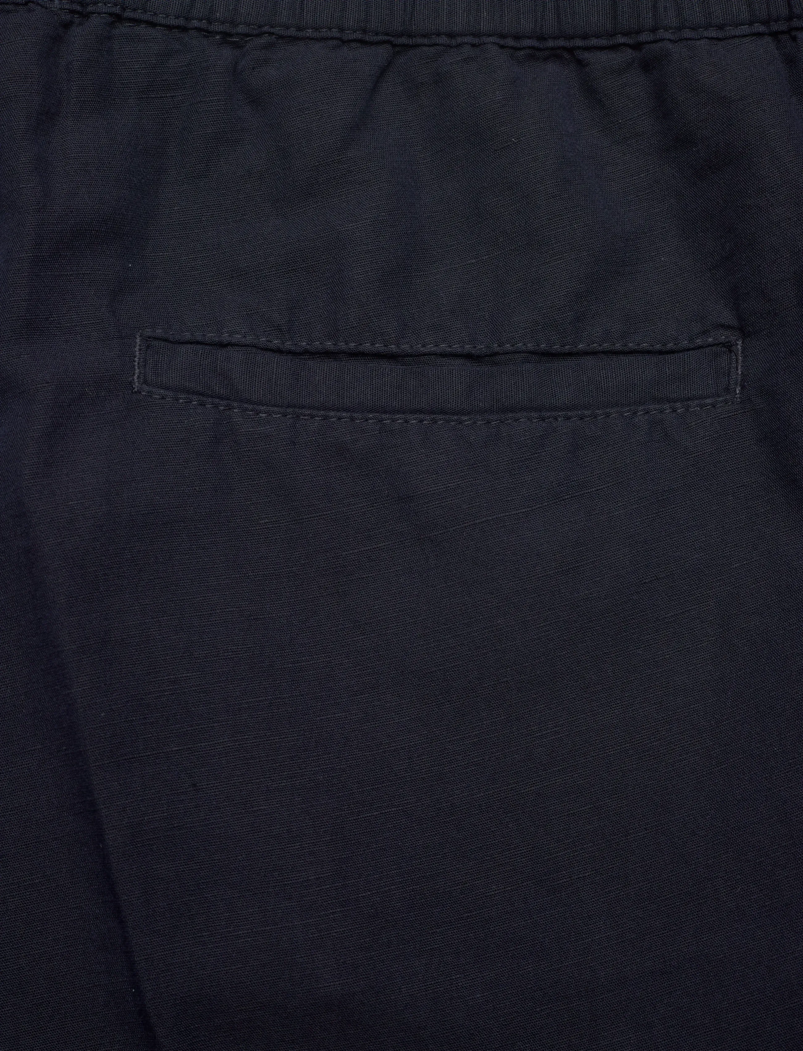 Filippa K - Theo Linen Shorts - linased lühikesed püksid - navy - 4