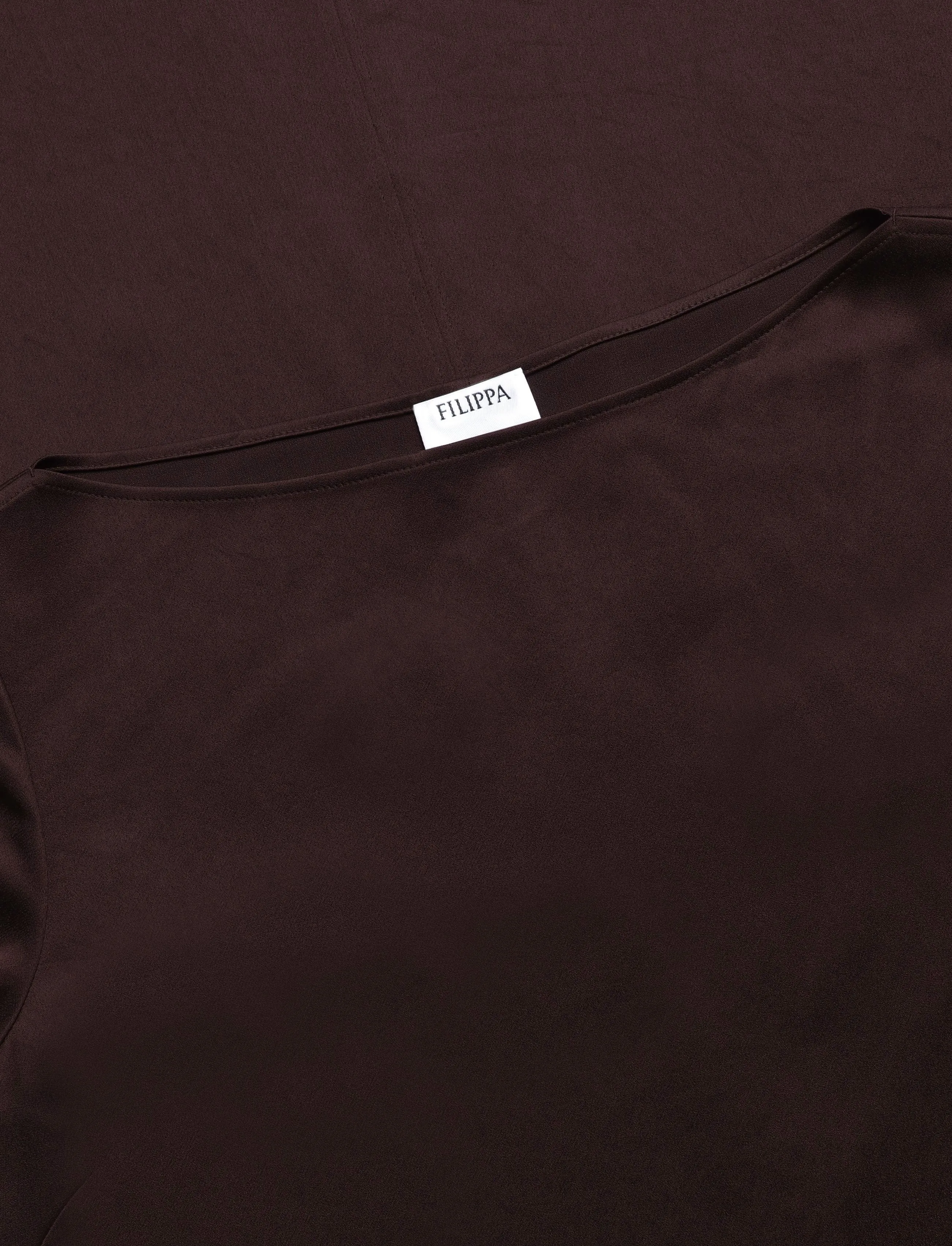 Filippa K - Naia Boatneck Dress - midikleider - dark chocolate - 2
