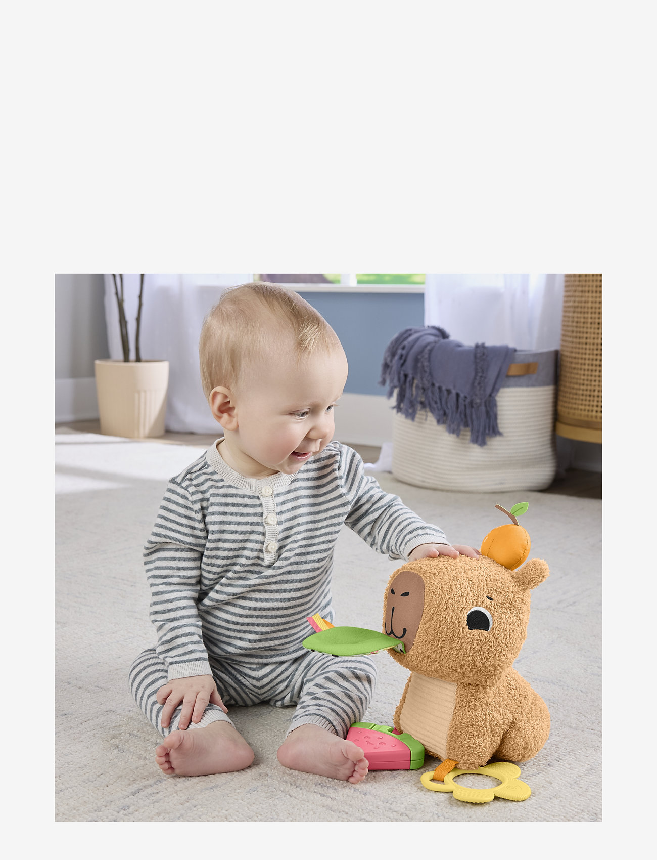 Fisher-Price - Fisher-Price SENSIMALS SNUGGLY SNACKY CAPY - julegaver under 500kr - multi color - 2