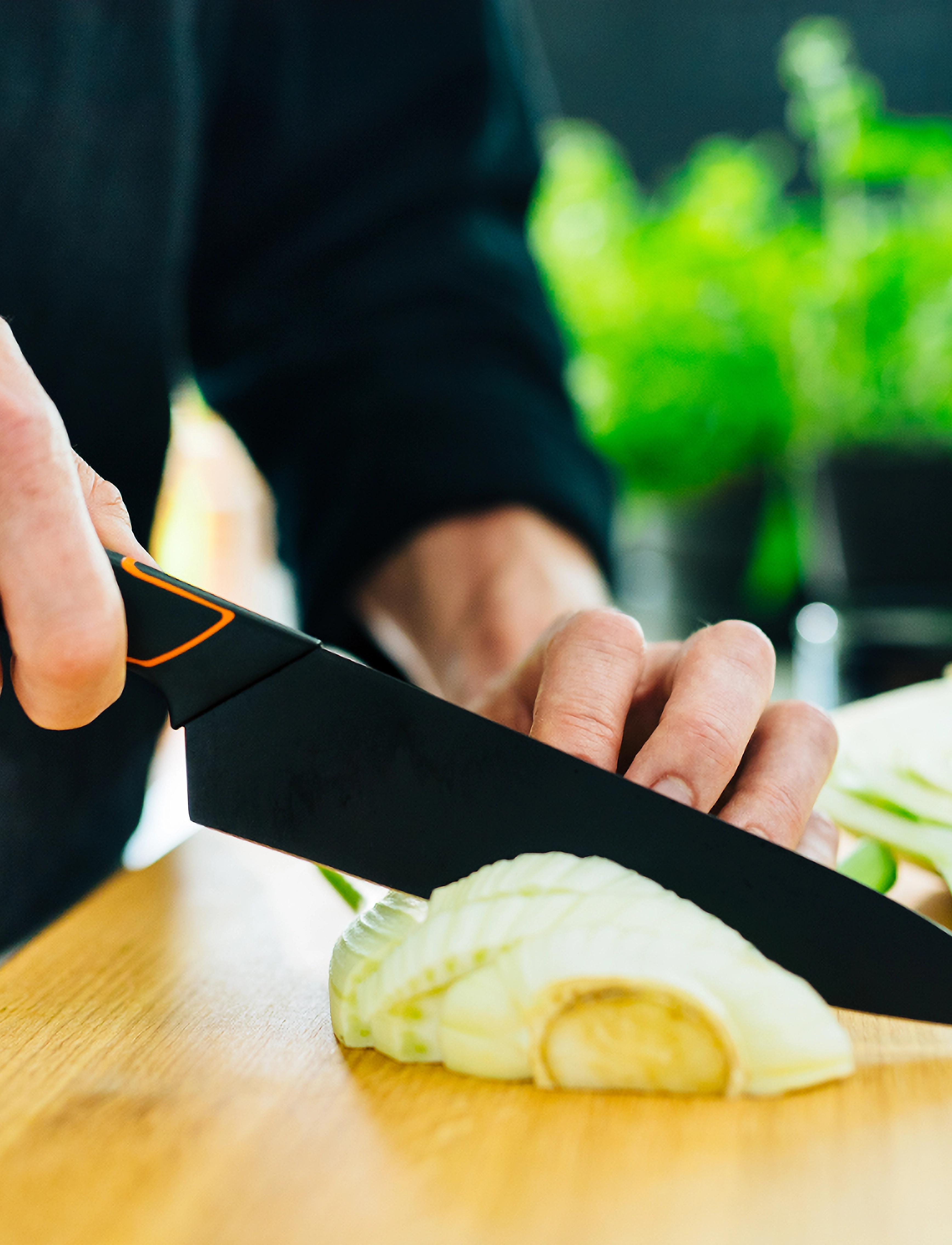 Fiskars Edge Kokkekniv 19 cm, L19 cm, Black, Knive Og Tilbehør > Kokkeknive, Unisex