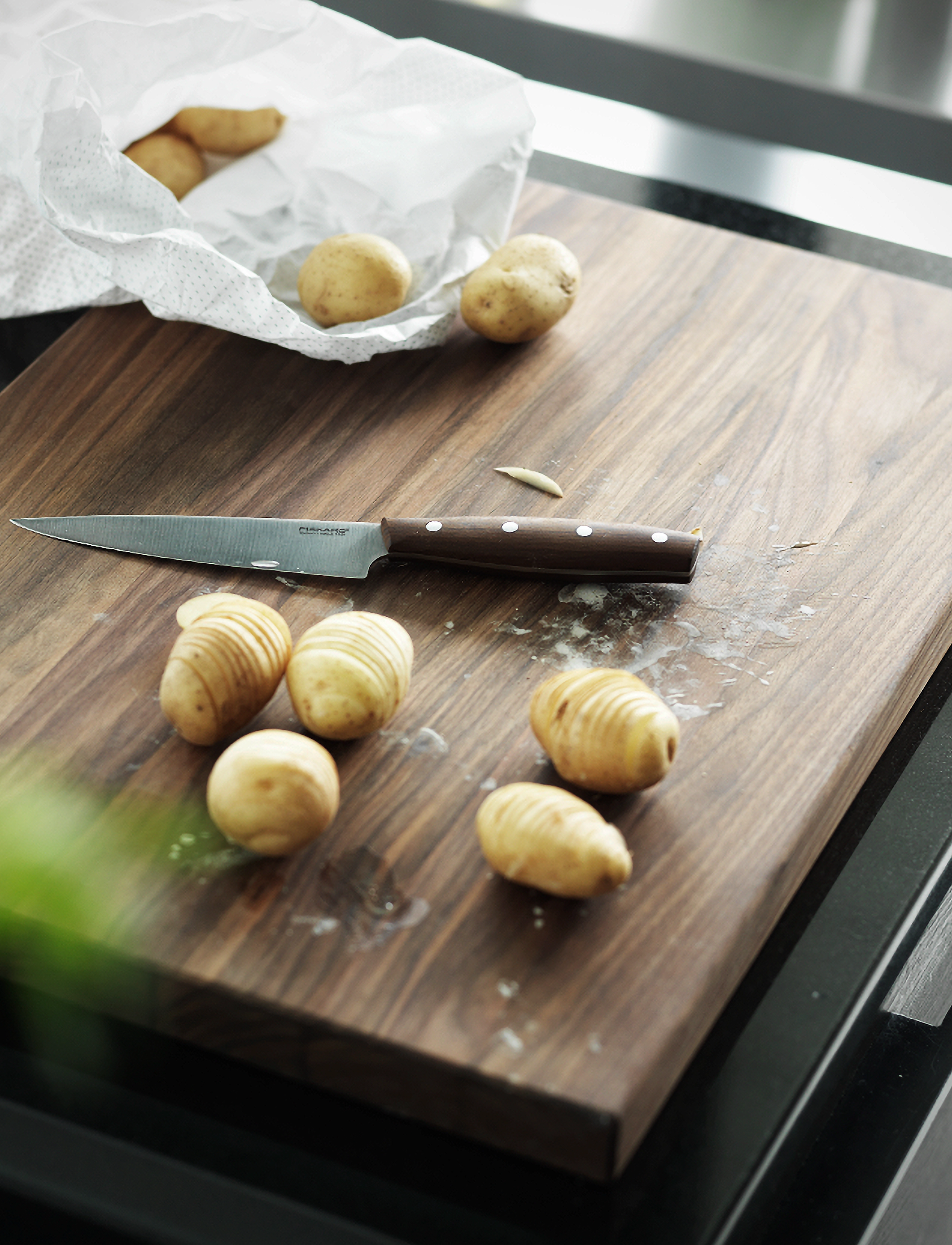 Fiskars - North vegetable knife 12 cm - brown - 5