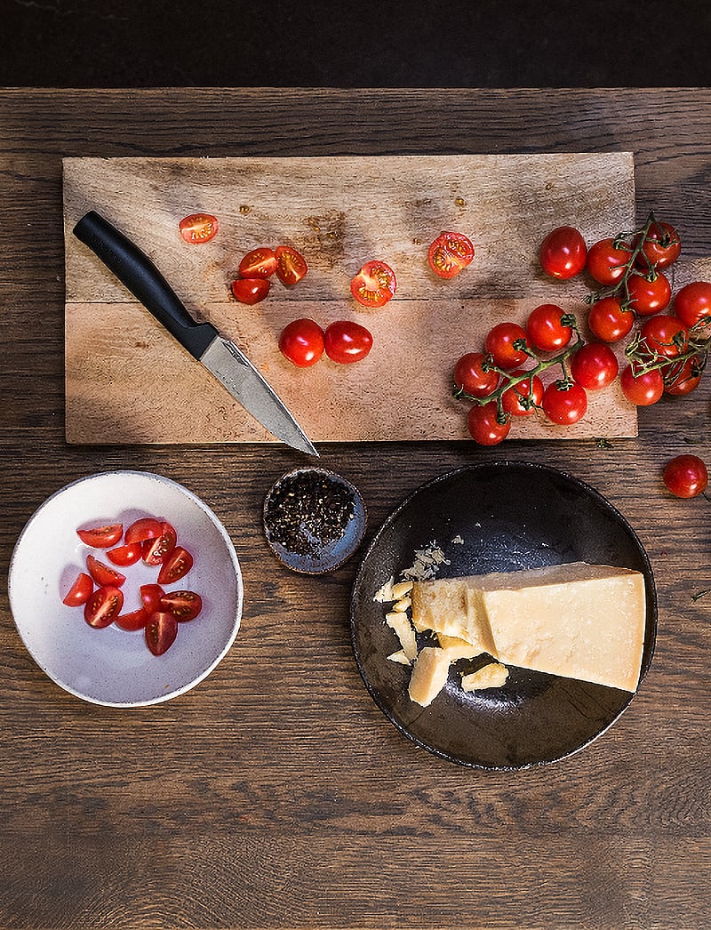 Fiskars - Hard Edge vegetable knife 11 cm - madalaimad hinnad - black - 5