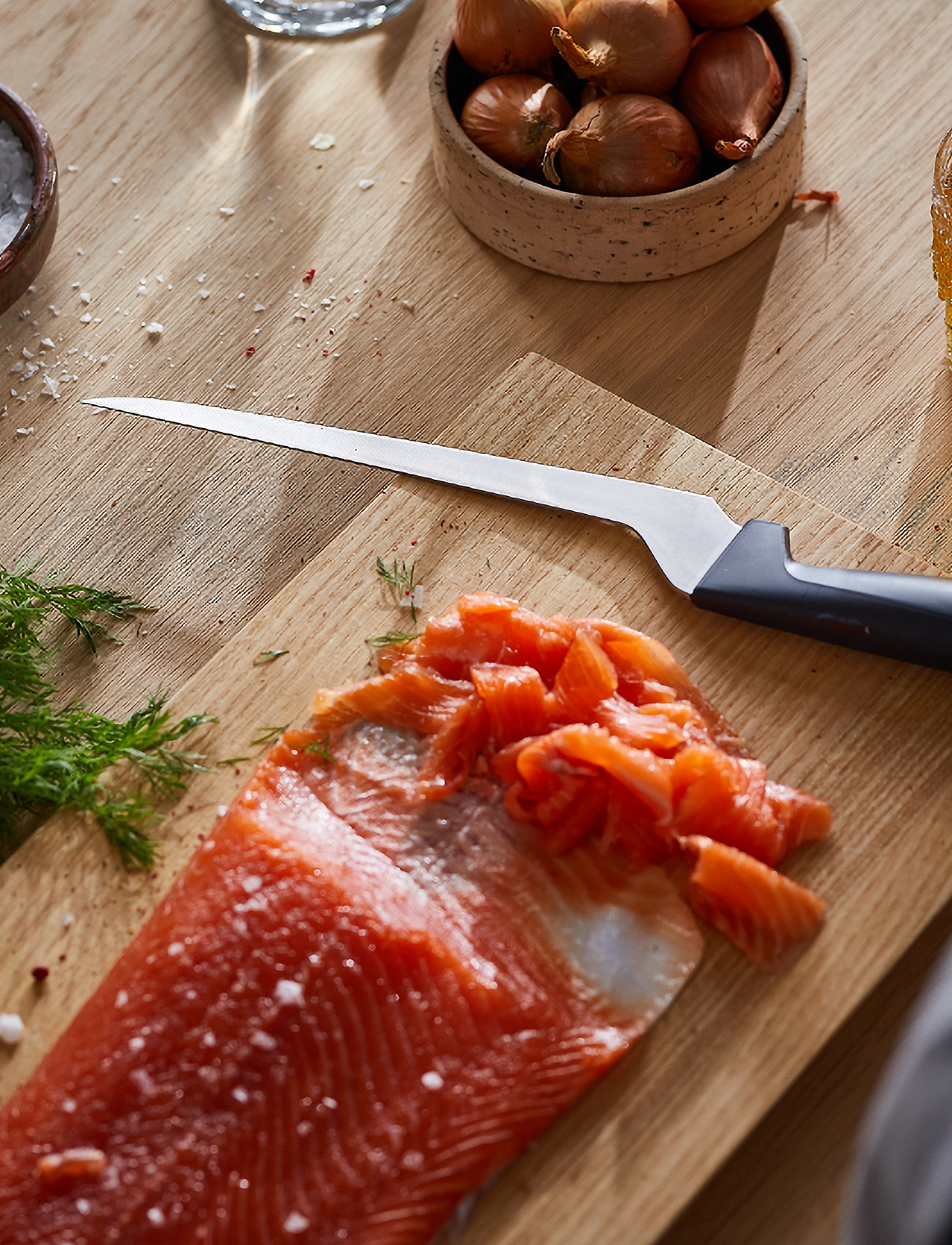 Fiskars - Hard Edge Filé Knife 22 cm - filetmesser - black - 5