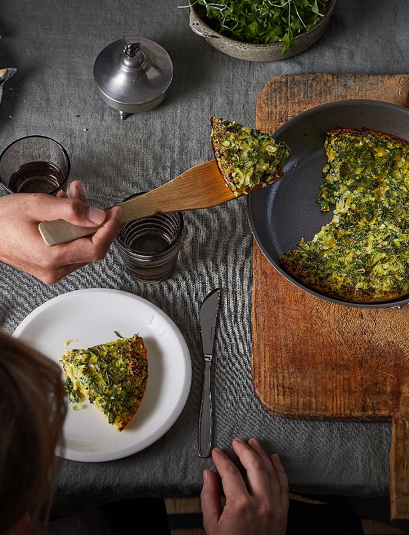 Le Creuset TNS Provence sauteerpan met deksel 30 cm | Voordelig kopen Le Creuset TNS Provence sauteerpan met deksel 30 cm | Voordelig kopen