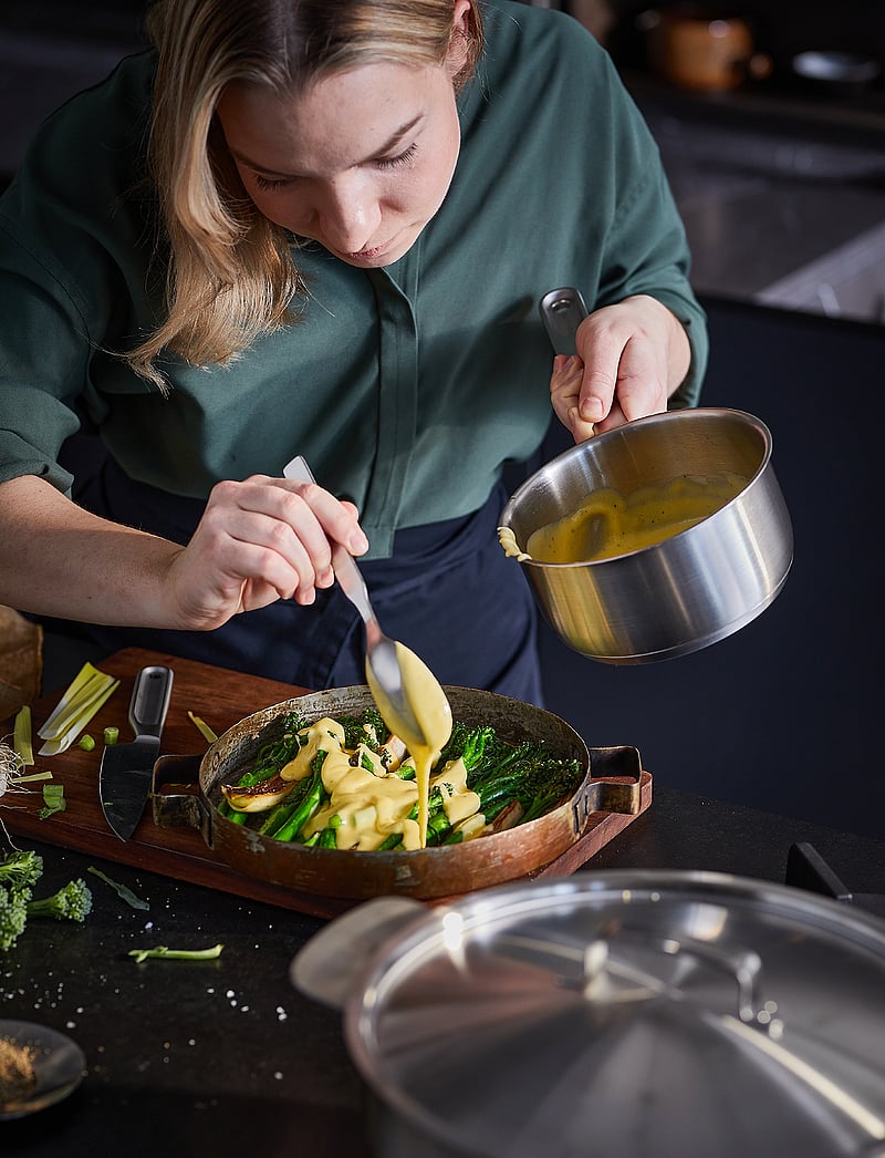 Fiskars - All steel saucepan 1.5l - stieltöpfe - steel - 0