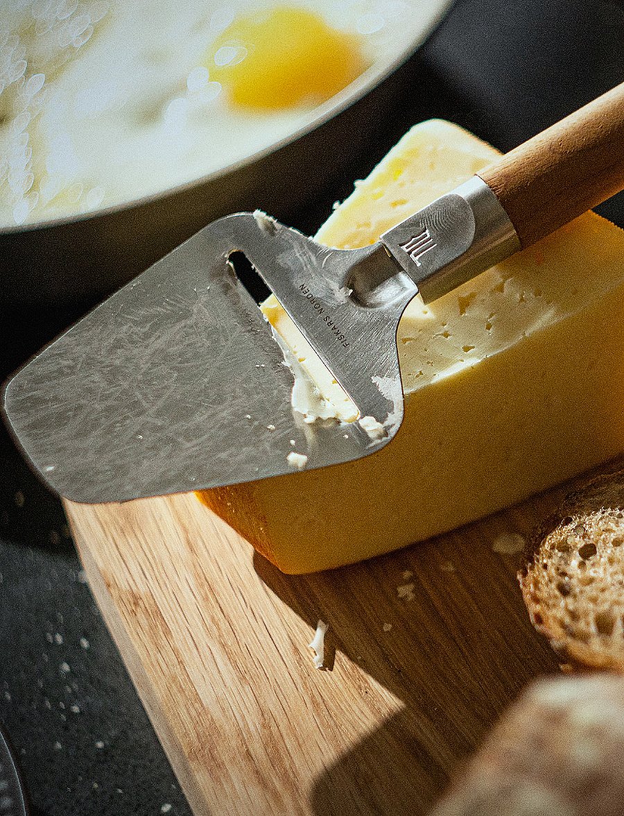 Fiskars - Norden Cheese Slicer for Hard Cheese - madalaimad hinnad - natural - 4