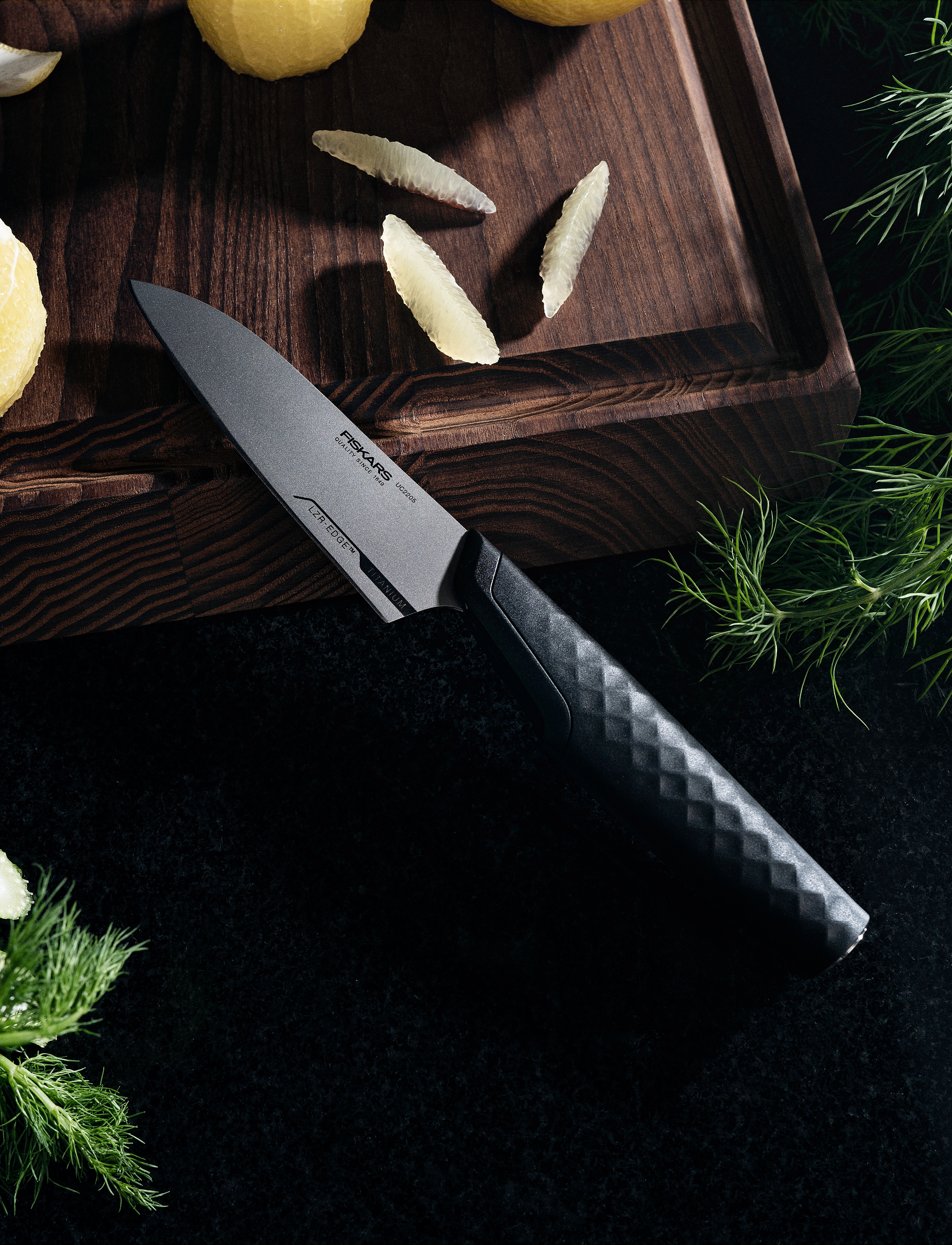 Fiskars - Taiten Small Cook's Knife 13cm - kochmesser - titan/ svart - 2