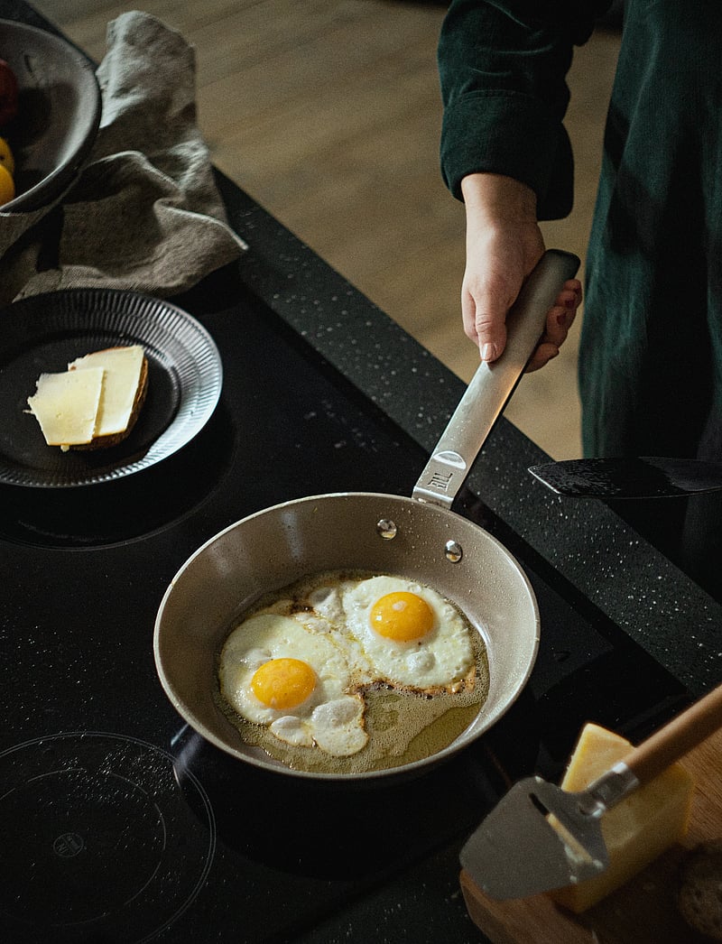 Fiskars - Norden Steel Frying Pan 24cm Coated - osta hinna alusel - stainless steel - 0