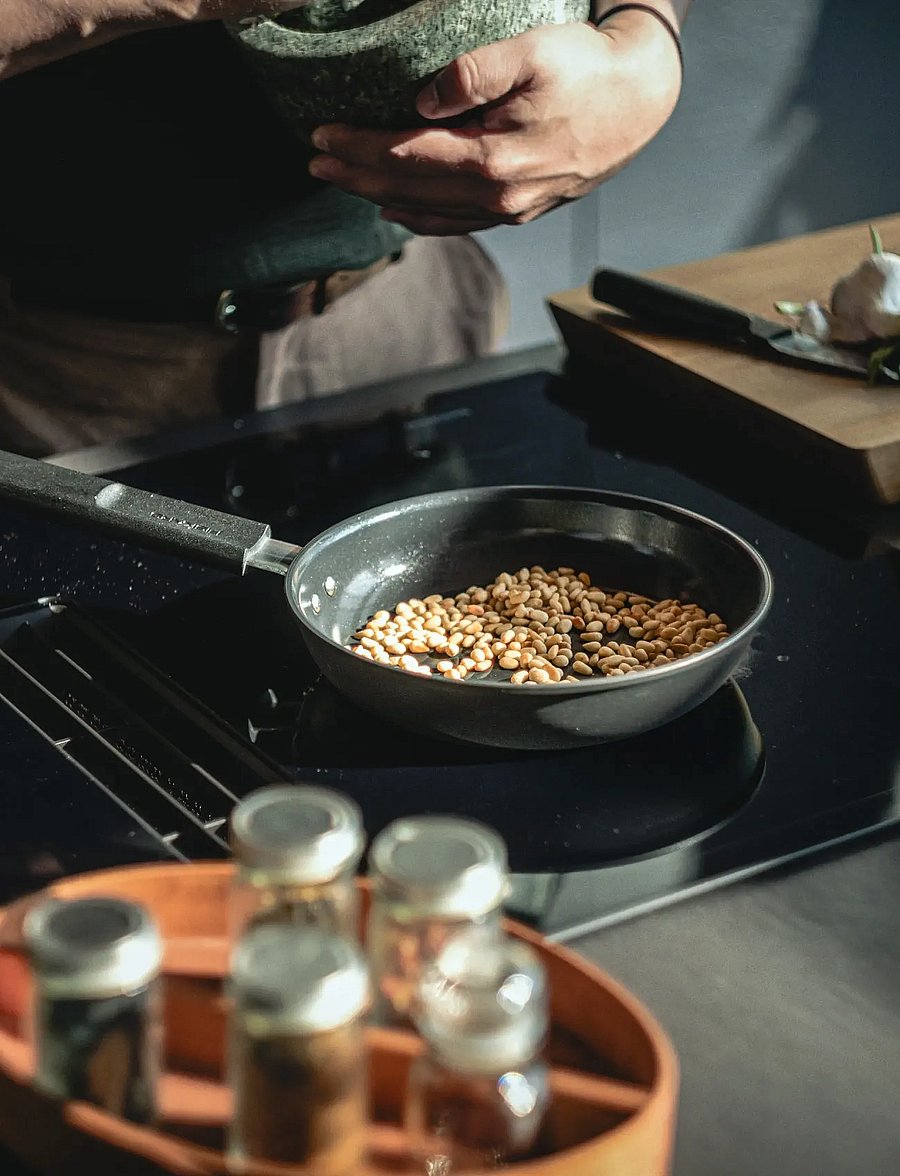 Fiskars - Hard Face frying pan 20cm - cepšanas pannas - black - 3