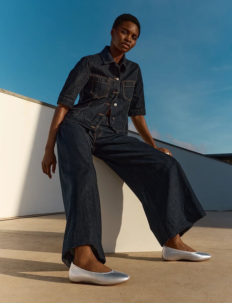 FitFlop - DELICATO HIGH-CUT SOFT-LEATHER BALLET FLATS - besondere anlässe - silver - 5