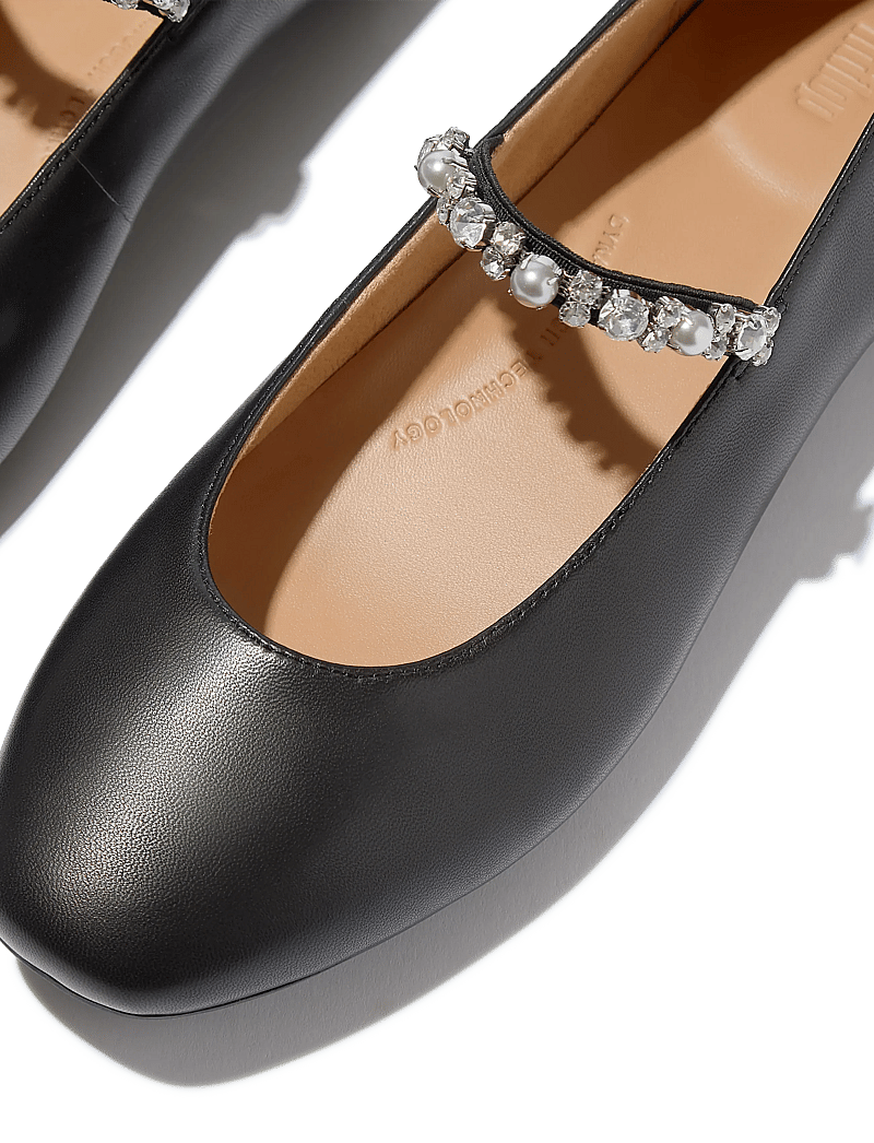 FitFlop - DELICATO PEARLS-AND-CRYSTAL LEATHER BALLET FLATS - særlige begivenheder - black - 4