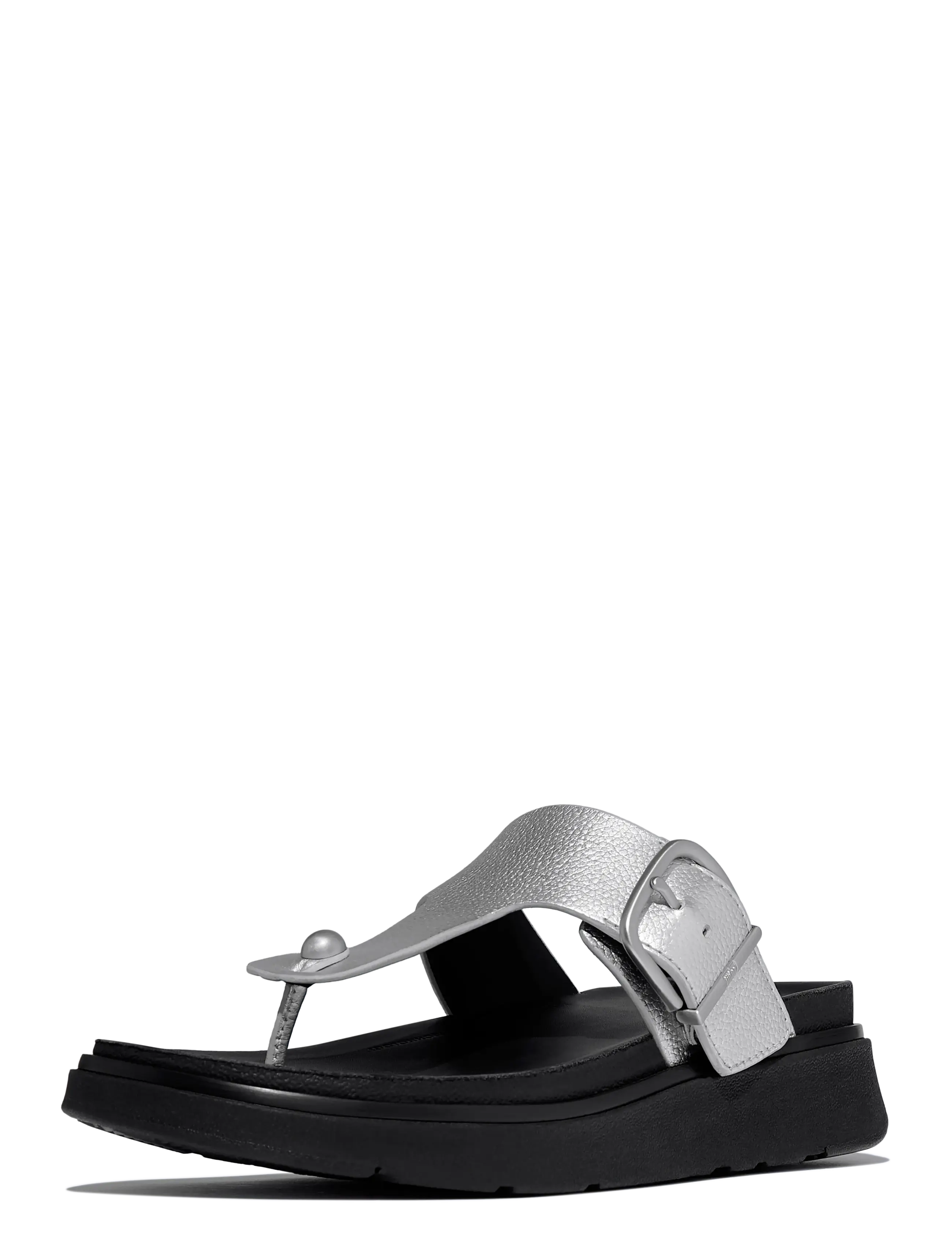 FitFlop - GEN-FF BUCKLE TUMBLED-LEATHER TOE-POST SANDALS - flat sandals - silver - 3
