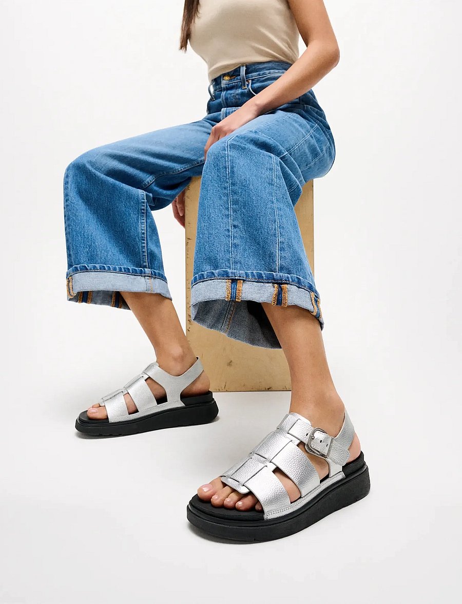 FitFlop - GEN-FF TUMBLED-LEATHER FISHERMAN SANDALS - sandales uz platformas - silver - 0