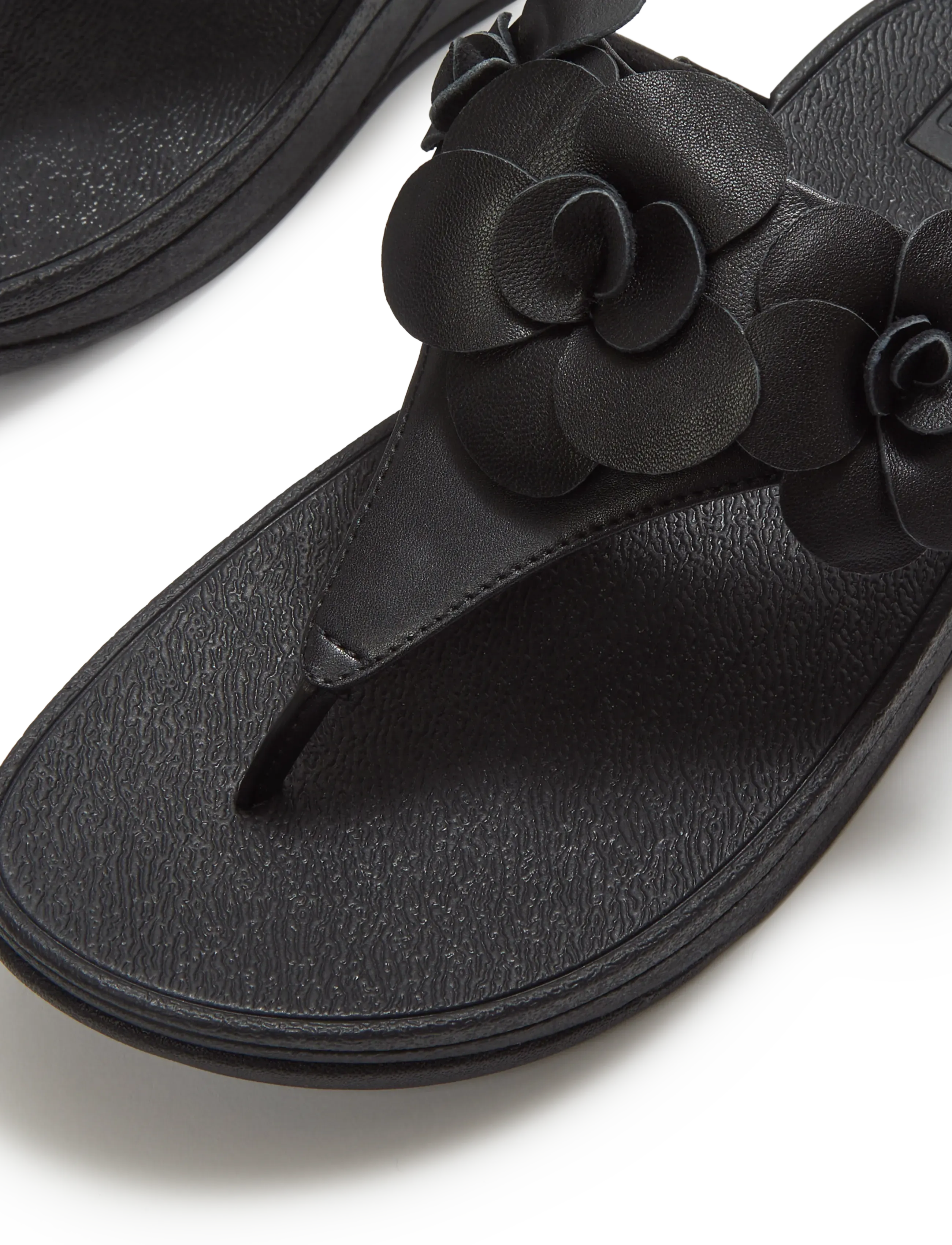 FitFlop - LULU FLOWER TOE-POST SANDALS - platformsandaler - black - 4