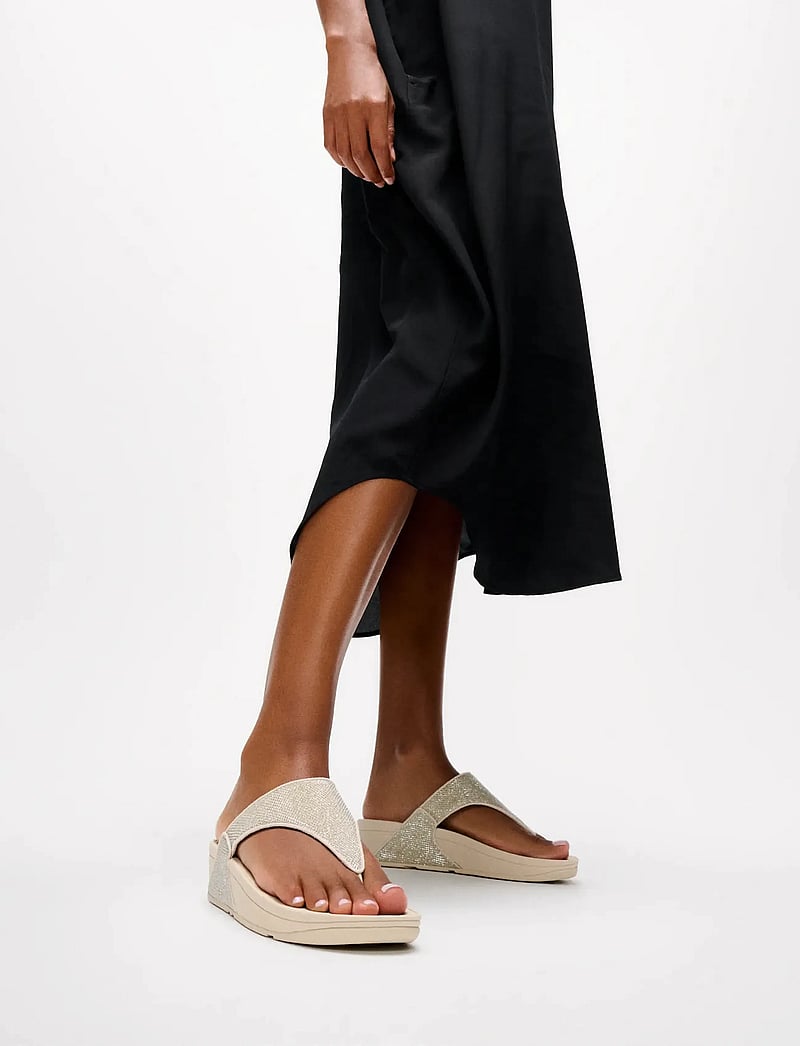 FitFlop - LULU SHIMMERGLITZ TOE-POST SANDALS - platvorm sandaalid - platino - 0