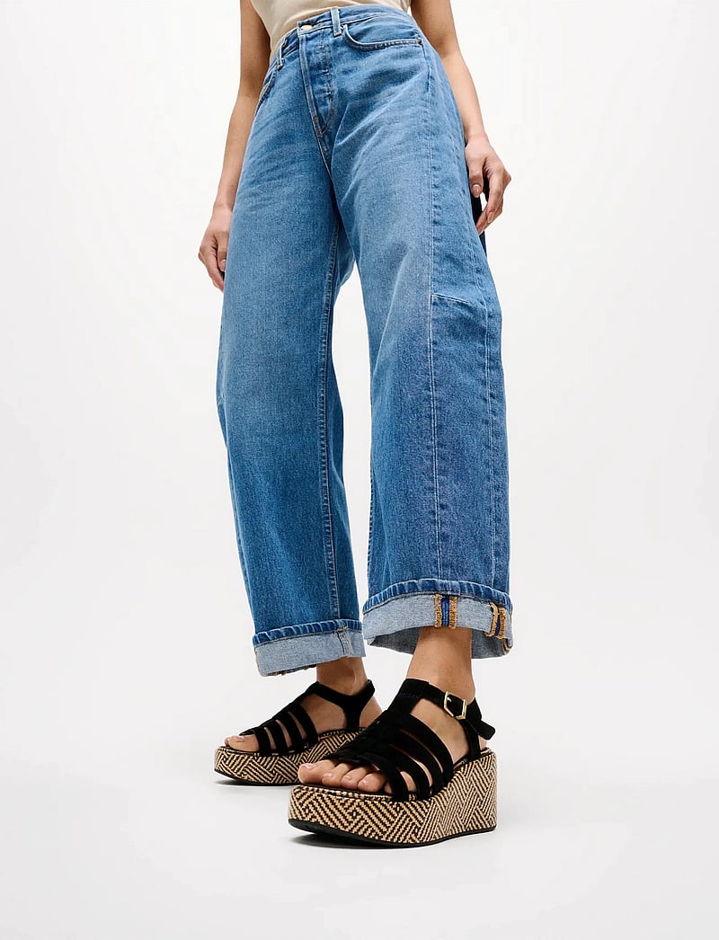 FitFlop - PLATFFORMS GRAPHIC-WEAVE SUEDE FISHERMAN SANDALS - plateau-sandalen - black - 0