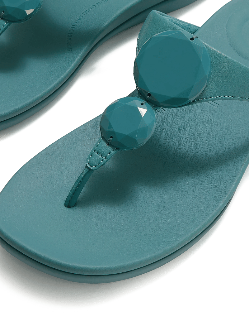 FitFlop - SOLAY GLOSSY-DISC TOE-POST SANDALS - flade sandaler - teal - 4