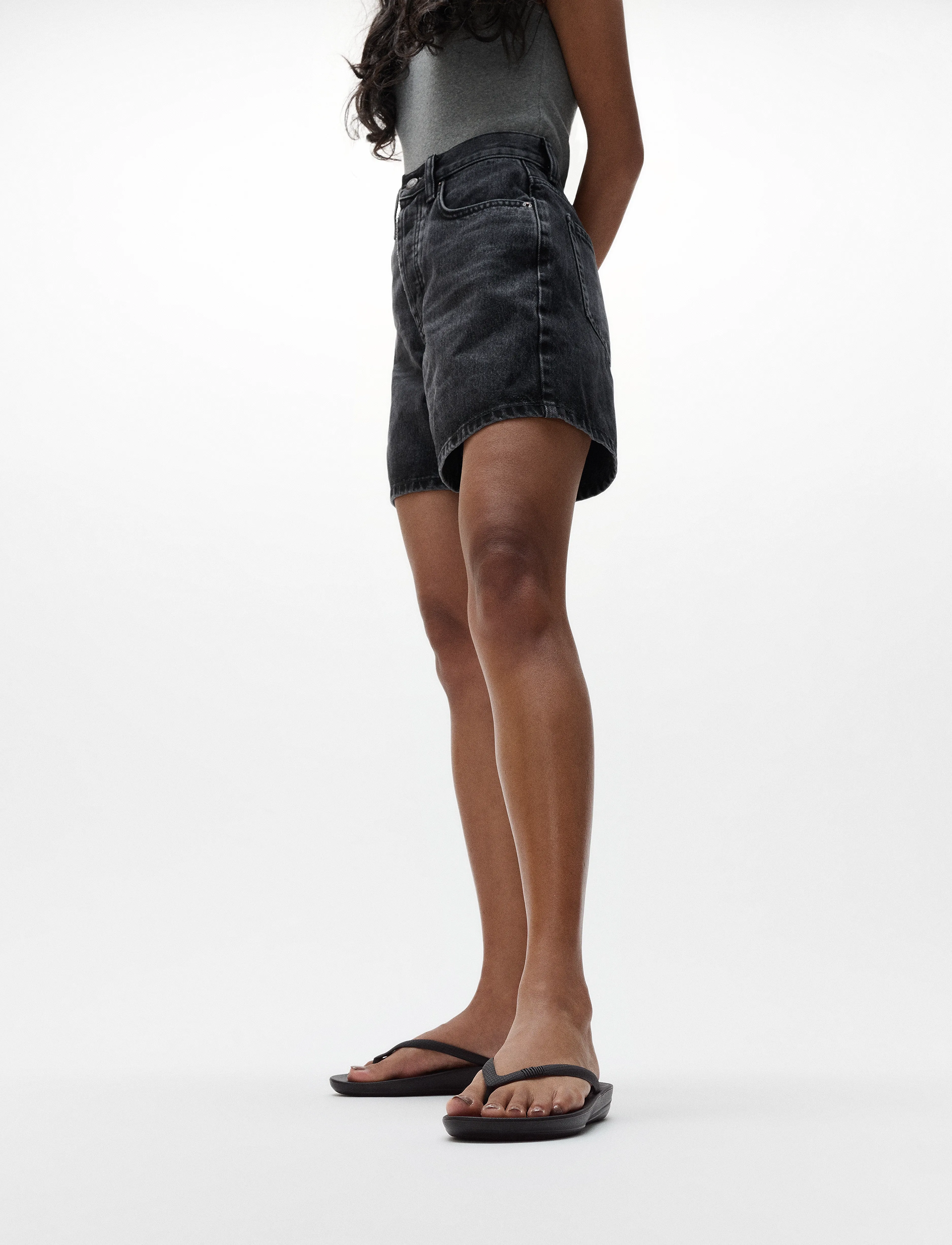 FitFlop Iqushion Ergonomic Flip-Flops, 36, Black, Sandaler > Flip Flops, Dame