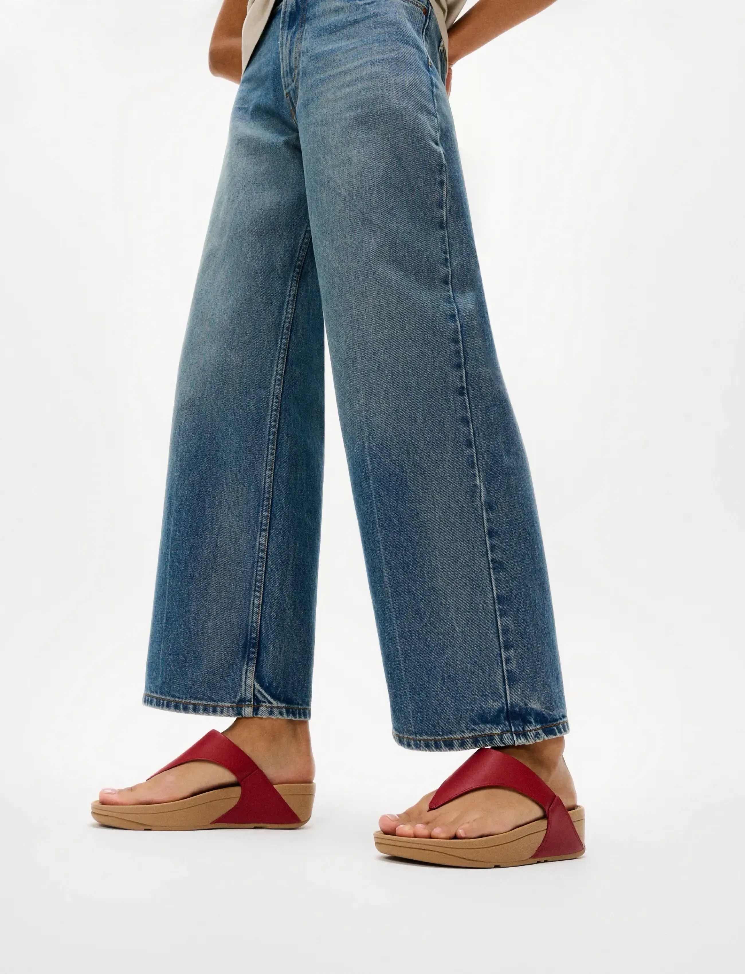 FitFlop Lulu Leather Toepost, 36, Red, Sandaler > Flade, Dame