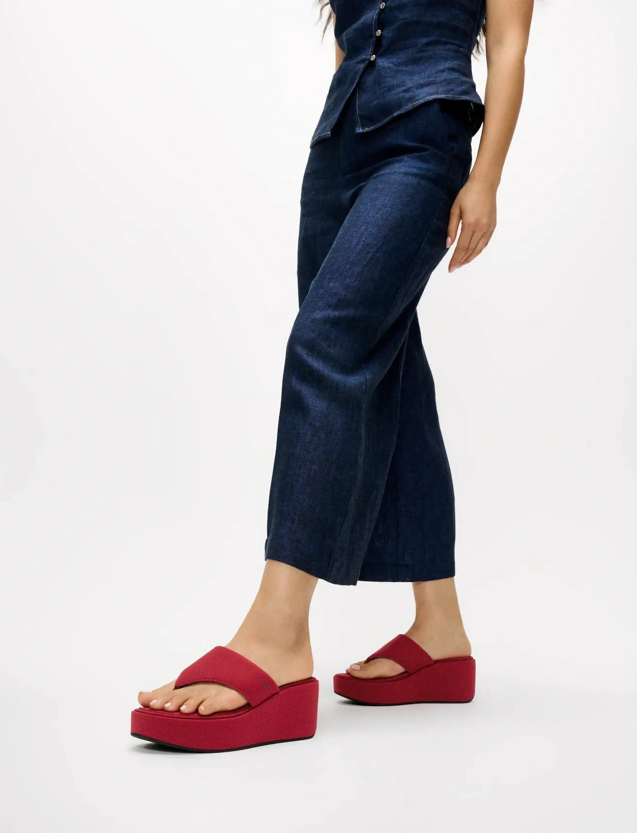 FitFlop - PLATFFORMS WEDGE TOE-POST SANDALS - plateau-sandalen - burnt berry - 5