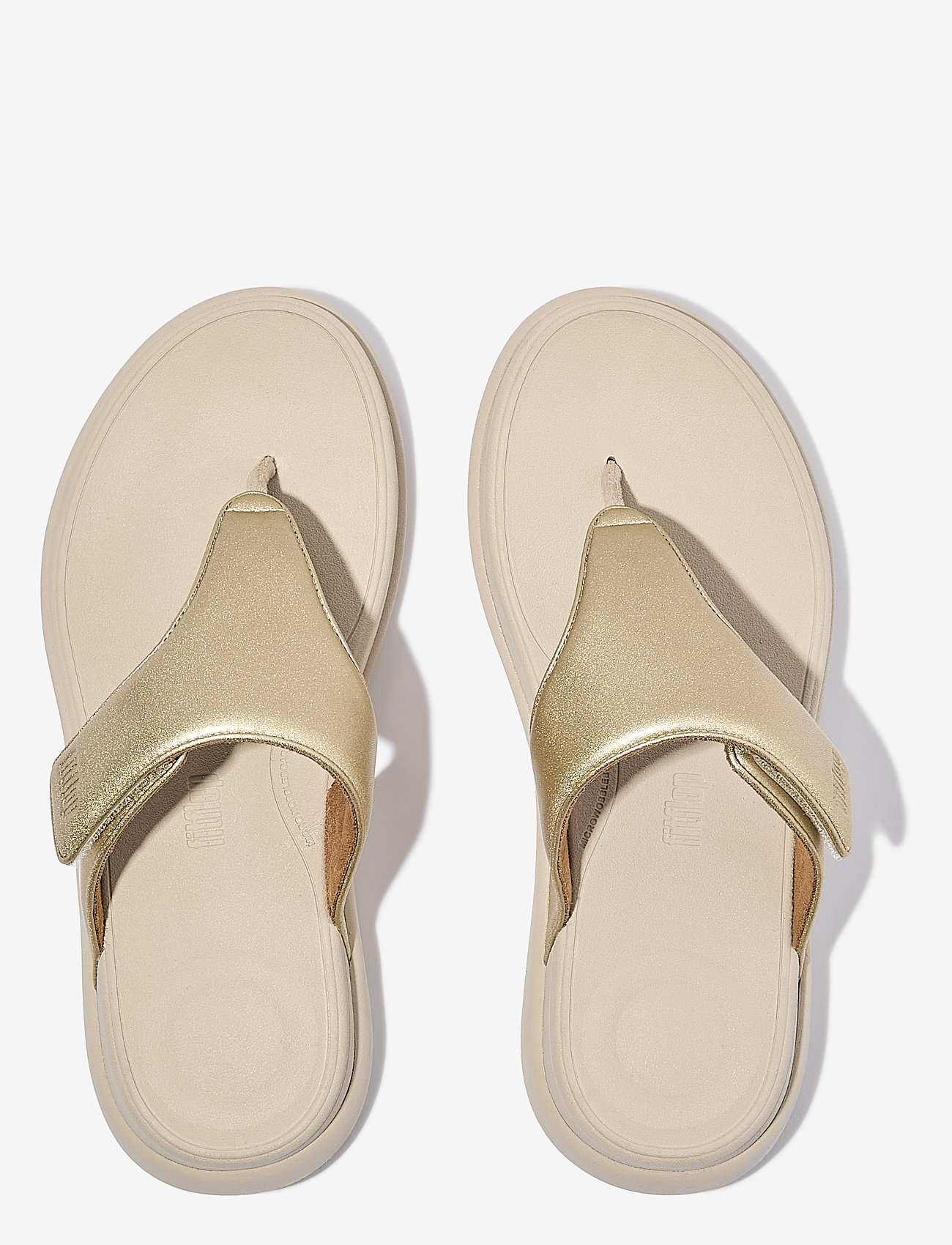 FitFlop - F-MODE GO ADJUSTABLE FLATFORM TOE-POST SANDALS - platta mules - platino - 2