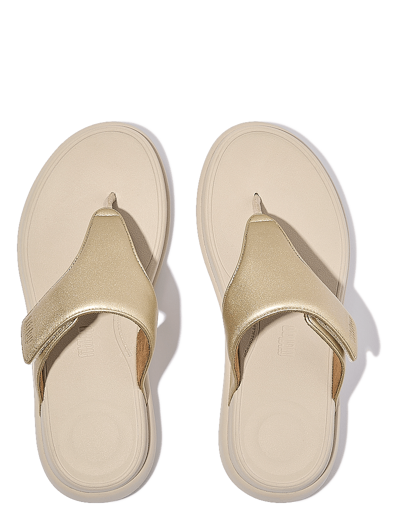 FitFlop - F-MODE GO ADJUSTABLE FLATFORM TOE-POST SANDALS - platta mules - platino - 2