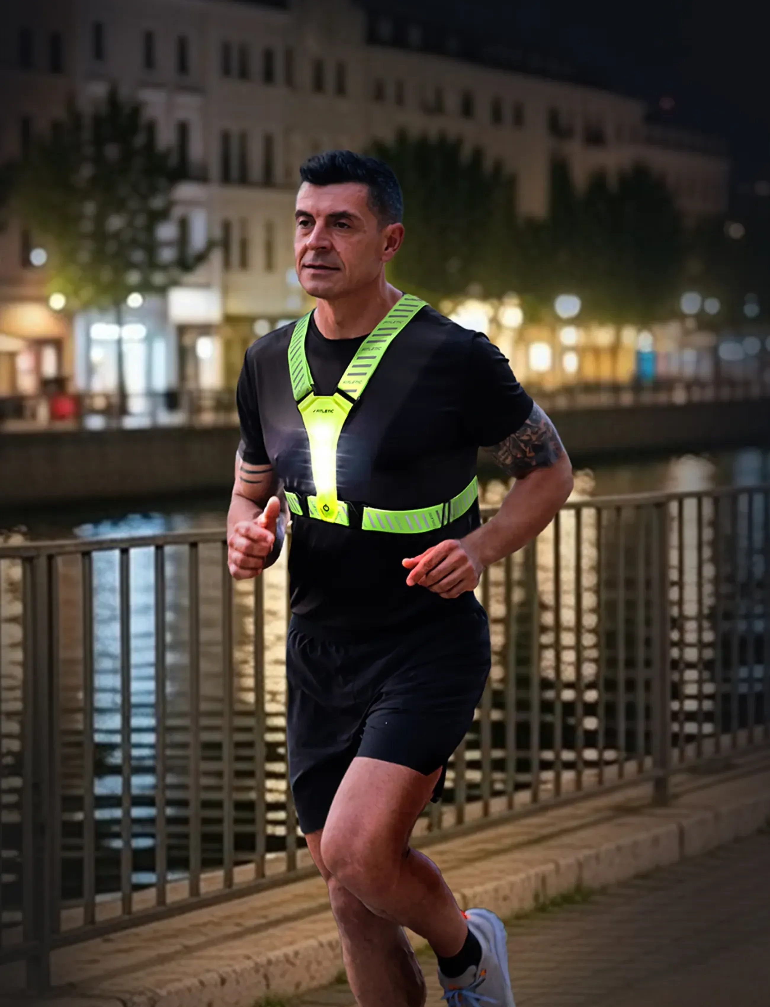 Fitletic - Lumi LED Vest - yellow/silver - 3