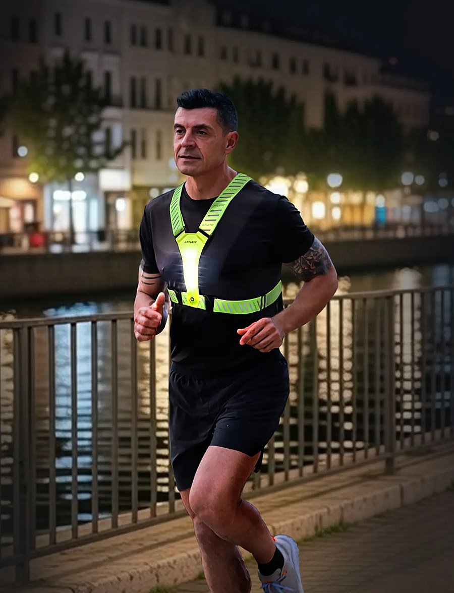 Fitletic - Lumi LED Vest - yellow/silver - 3