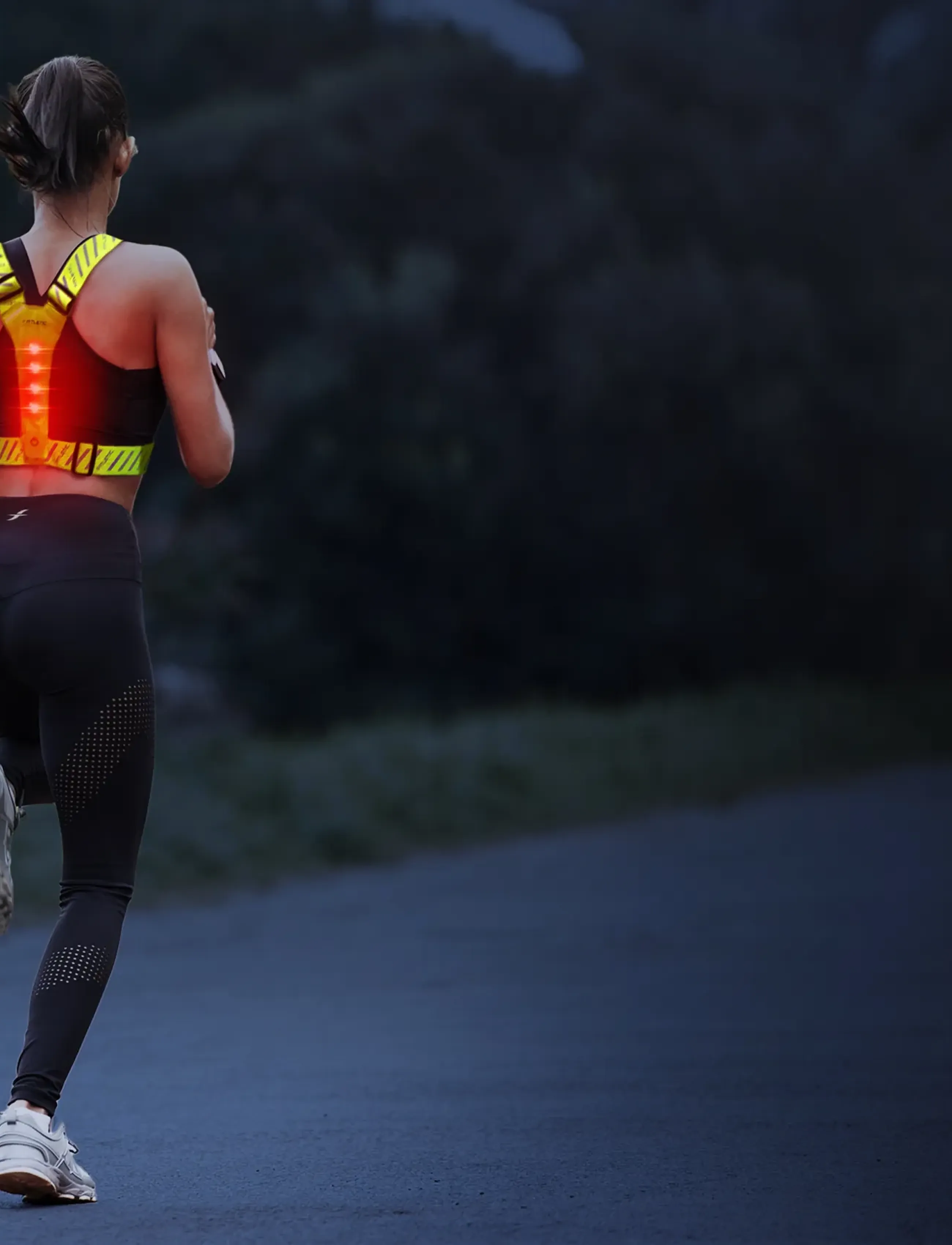 Fitletic - Lumi LED Vest - yellow/silver - 4