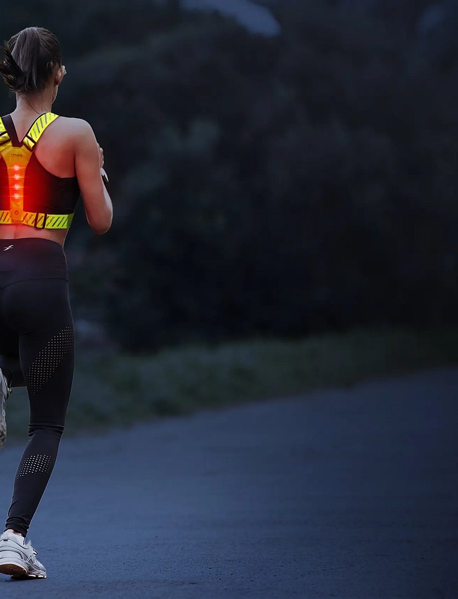 Fitletic - Lumi LED Vest - yellow/silver - 4