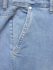 FIVEUNITS - Alba 241 Chalk Blue - mom jeans - chalk blue - 5