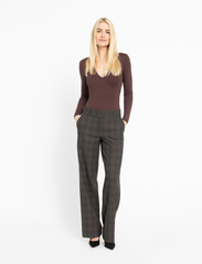 FIVEUNITS - Dena - tailored trousers - brown check - 2