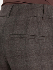 FIVEUNITS - Dena - dalykinio stiliaus kelnės - brown check - 6